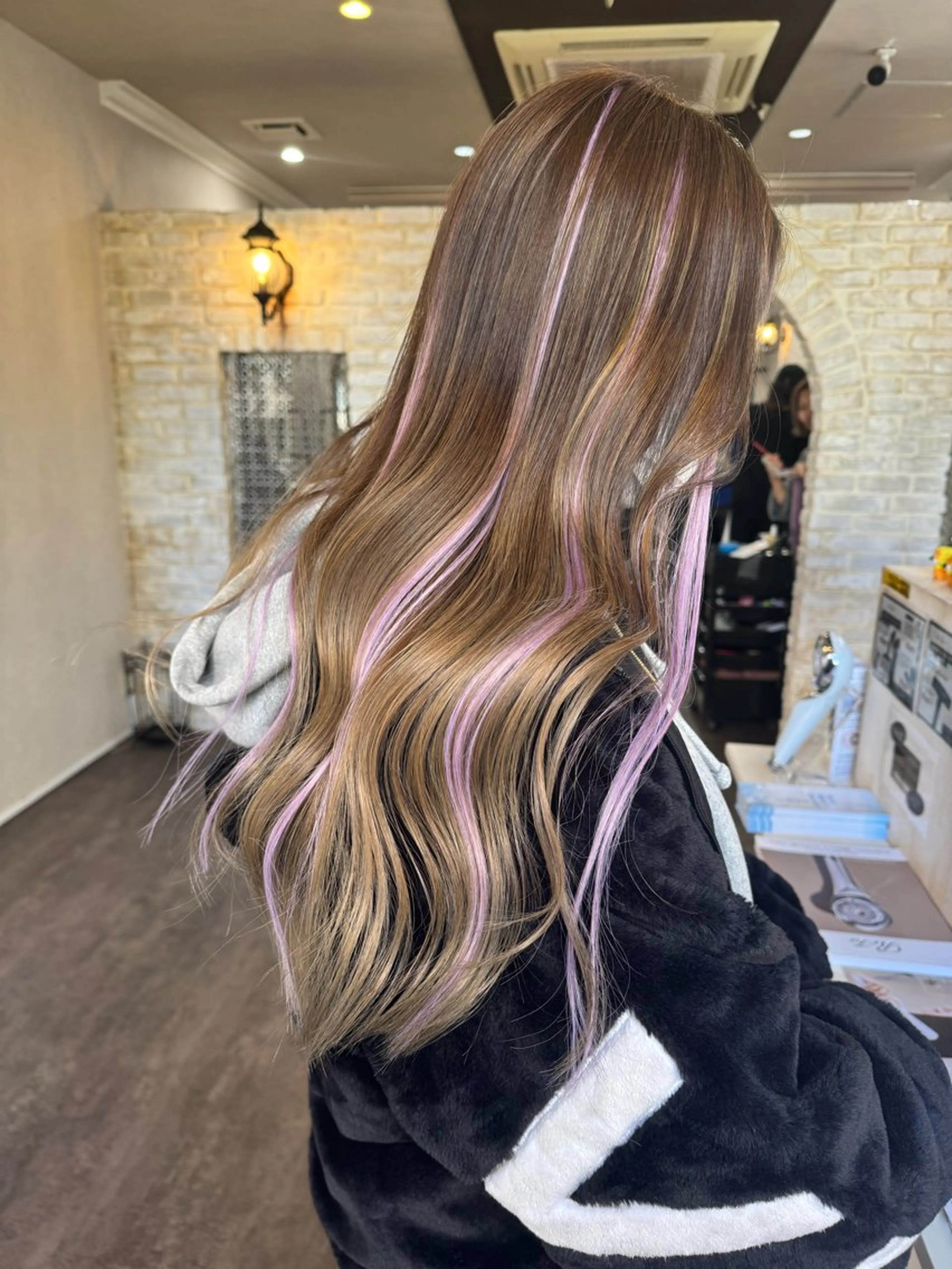 ロング エクステ カラー🫧アレンジ 🎀REIMIのヘアスタイル