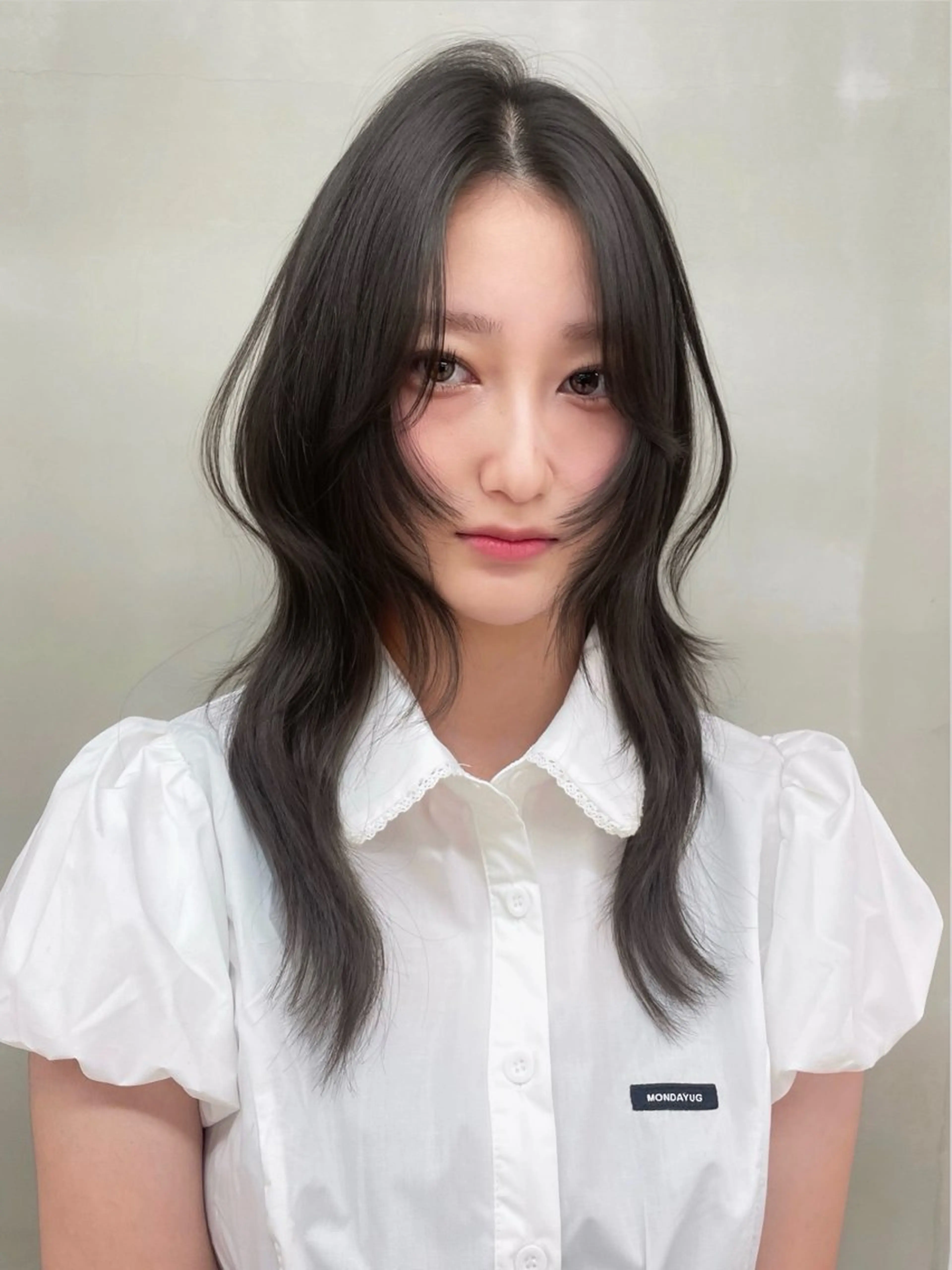 セミロング 韓国ヘア/レイヤー Londエレンのヘアスタイル