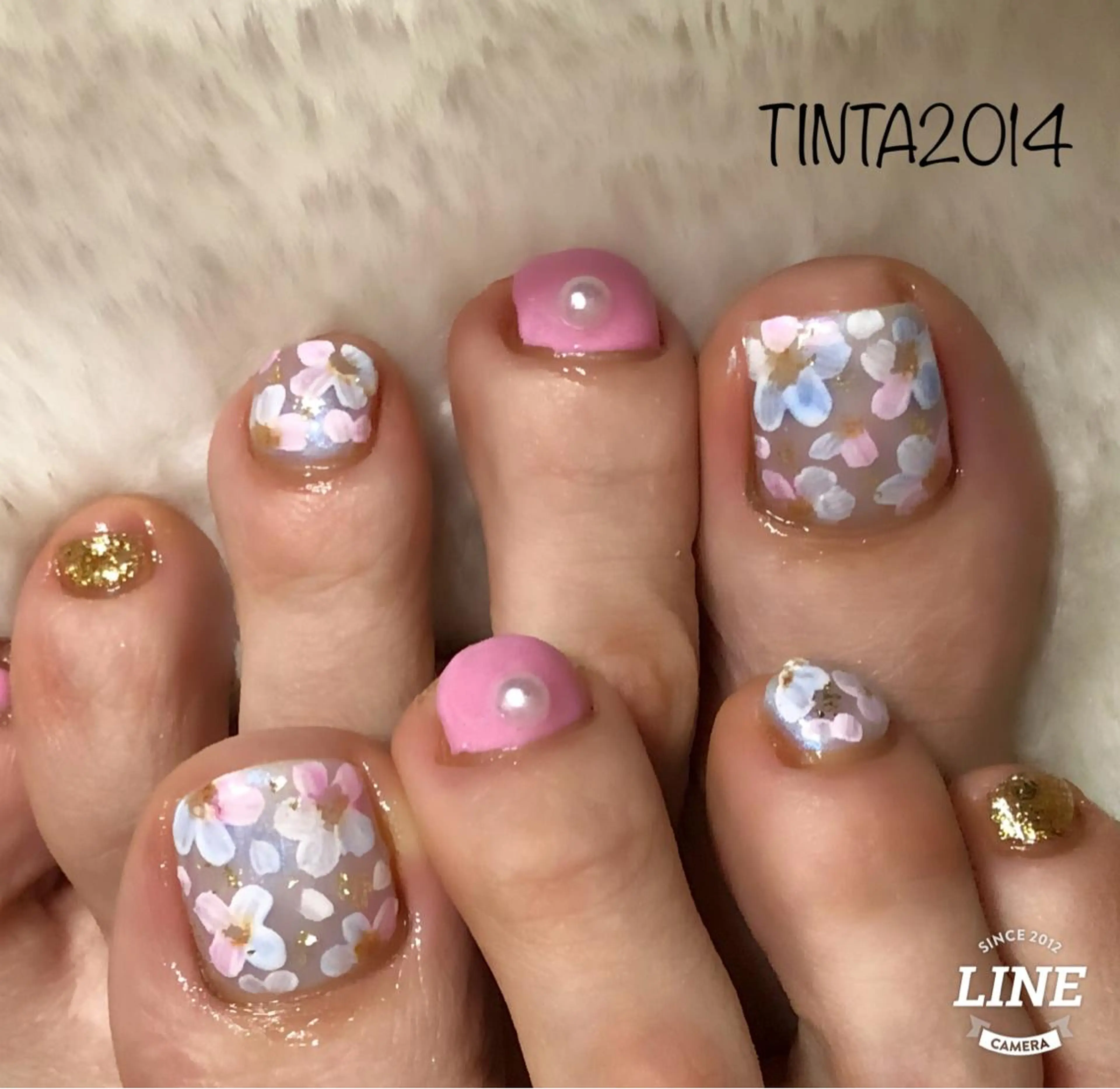 ネイル フラワーネイル フットネイル ネイルサロン ティンタ所属・馬場 典子のネイルデザイン