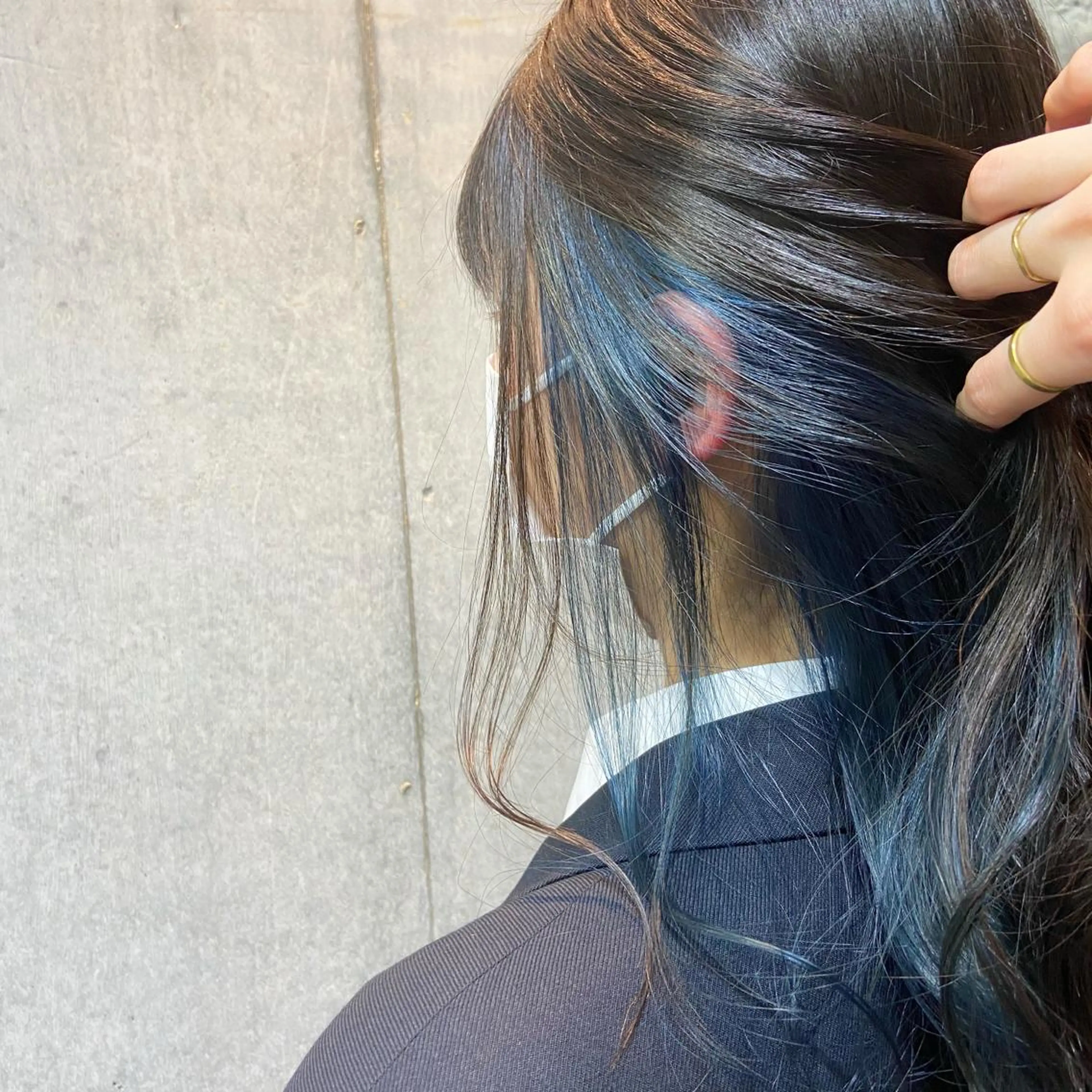 セミロング カラー 暗髪/艶髪/Ono .のヘアスタイル