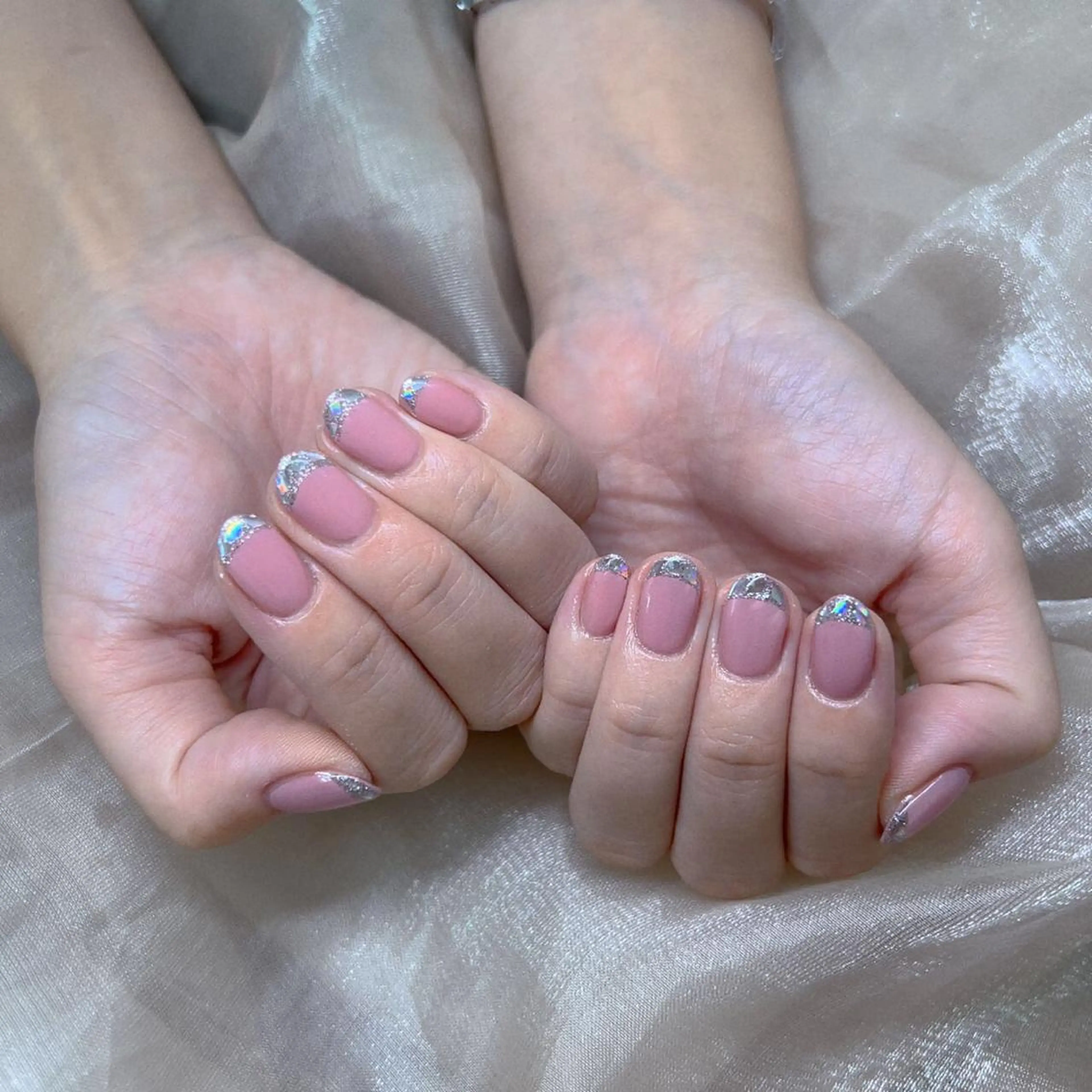 ネイル ハンドネイル VIVIAN リサのネイルデザイン