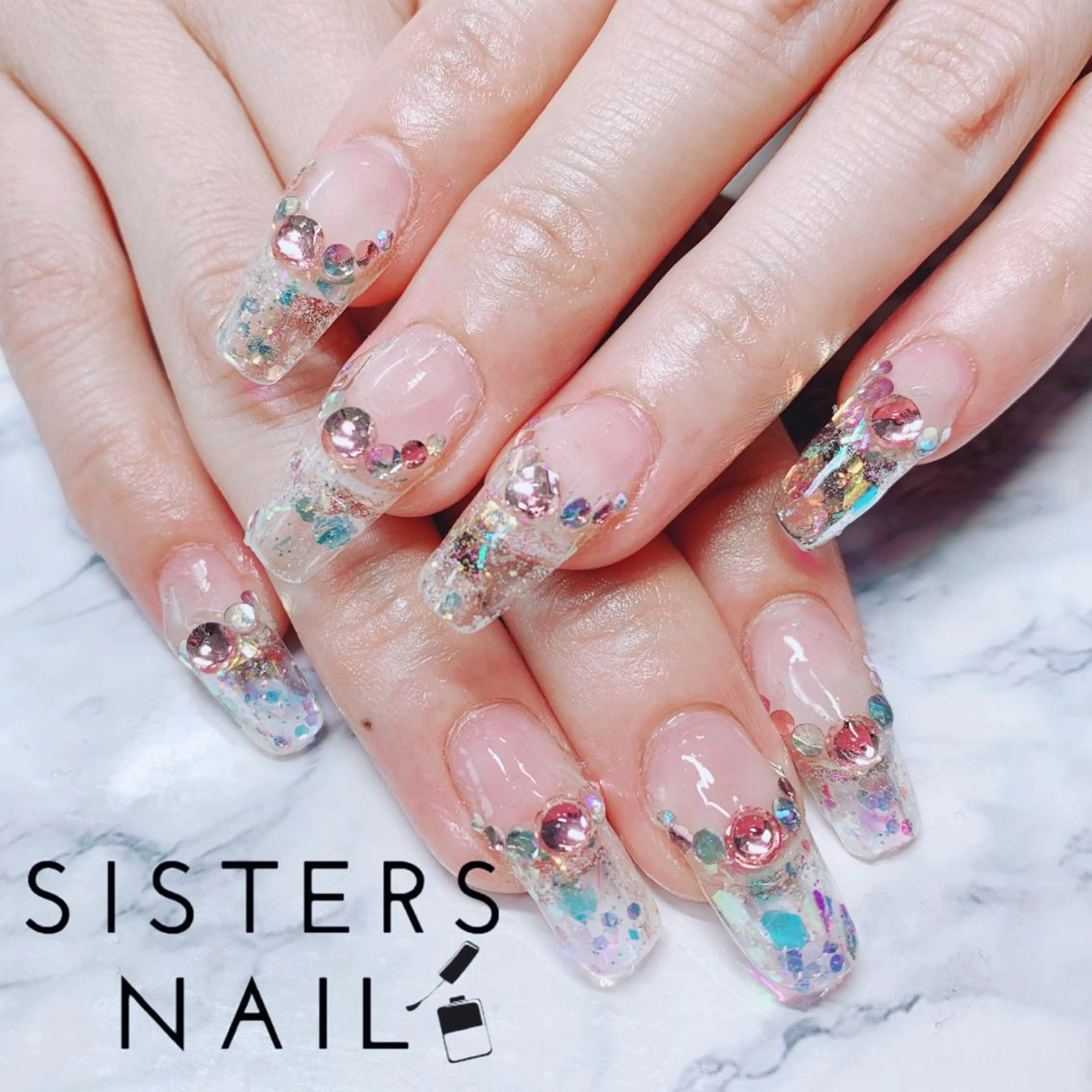 ネイル ハンドネイル ハンドケア sisters nail.fのネイルデザイン