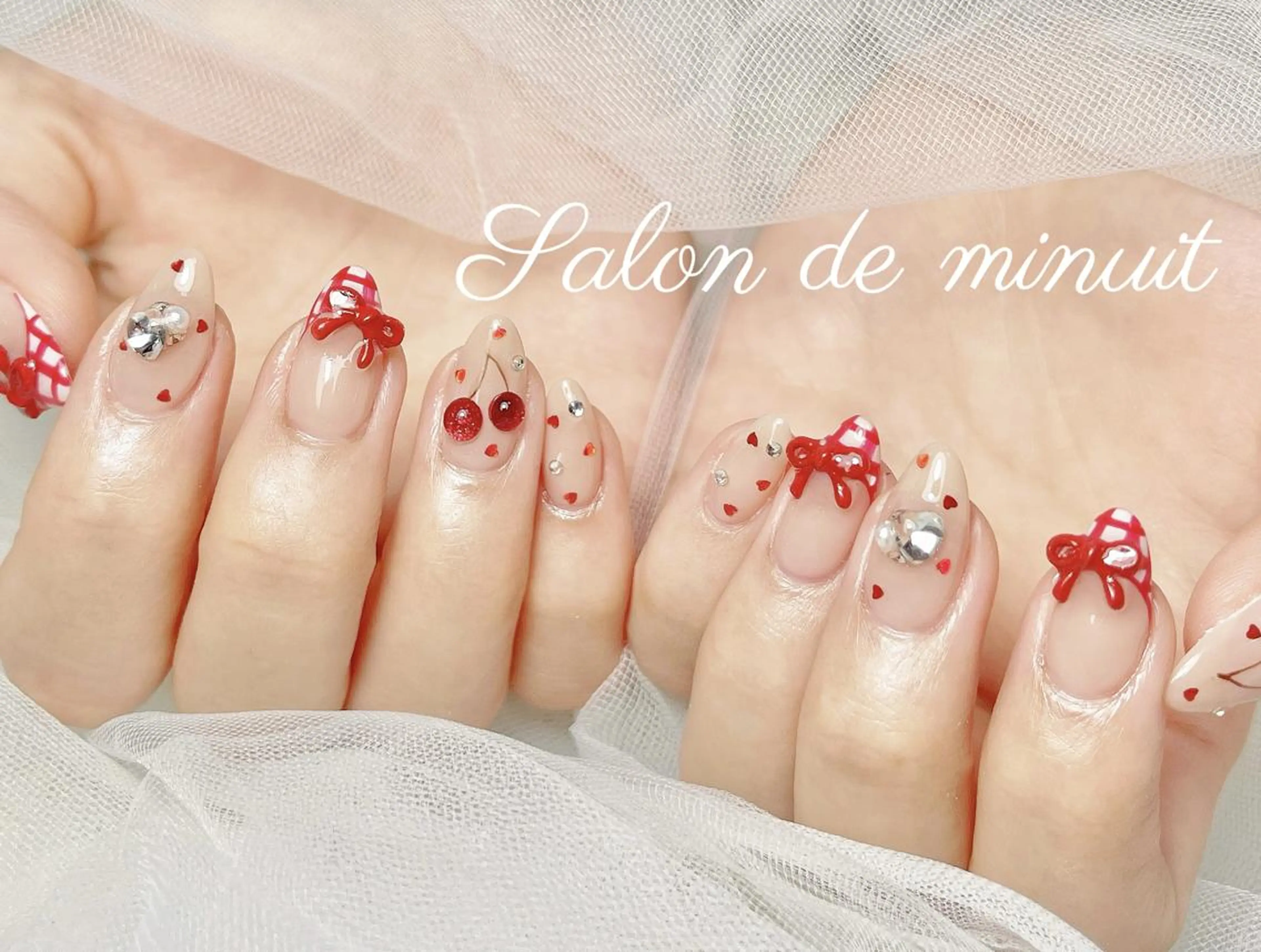 ネイル Momo 🤍のネイルデザイン