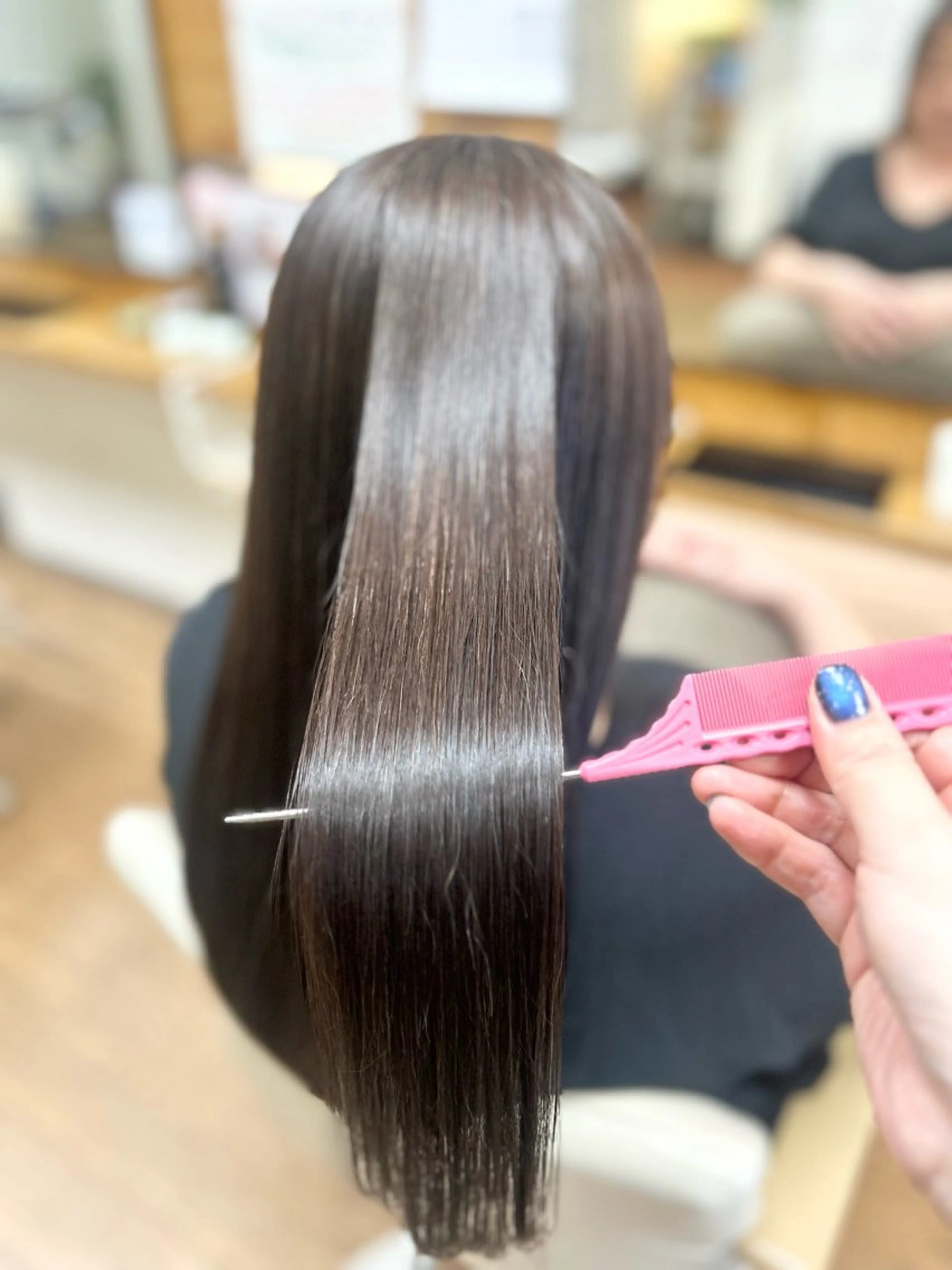 ロング 神谷 千明のヘアスタイル