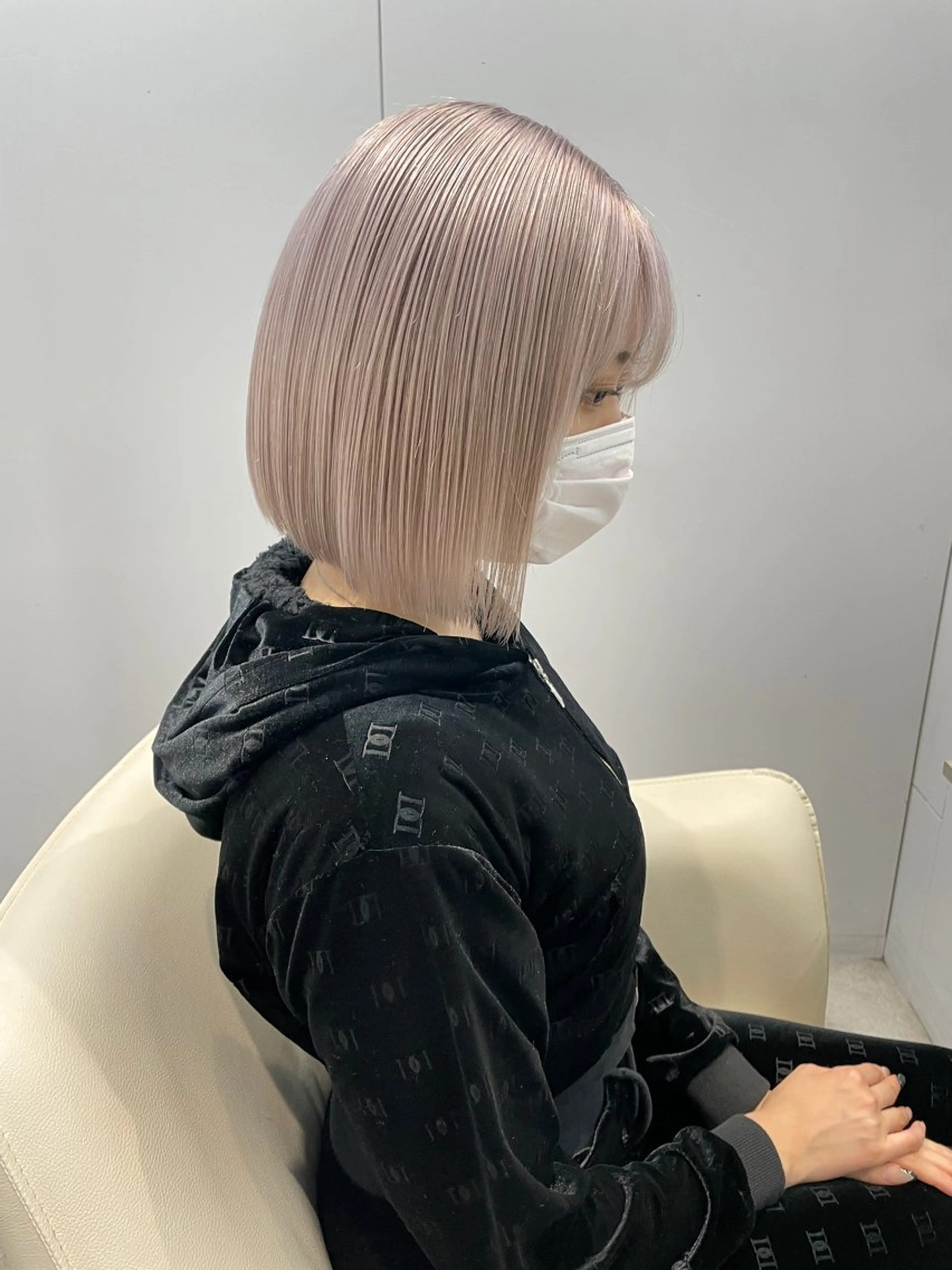 ブリーチ＋カラー＋トリートメントの写真