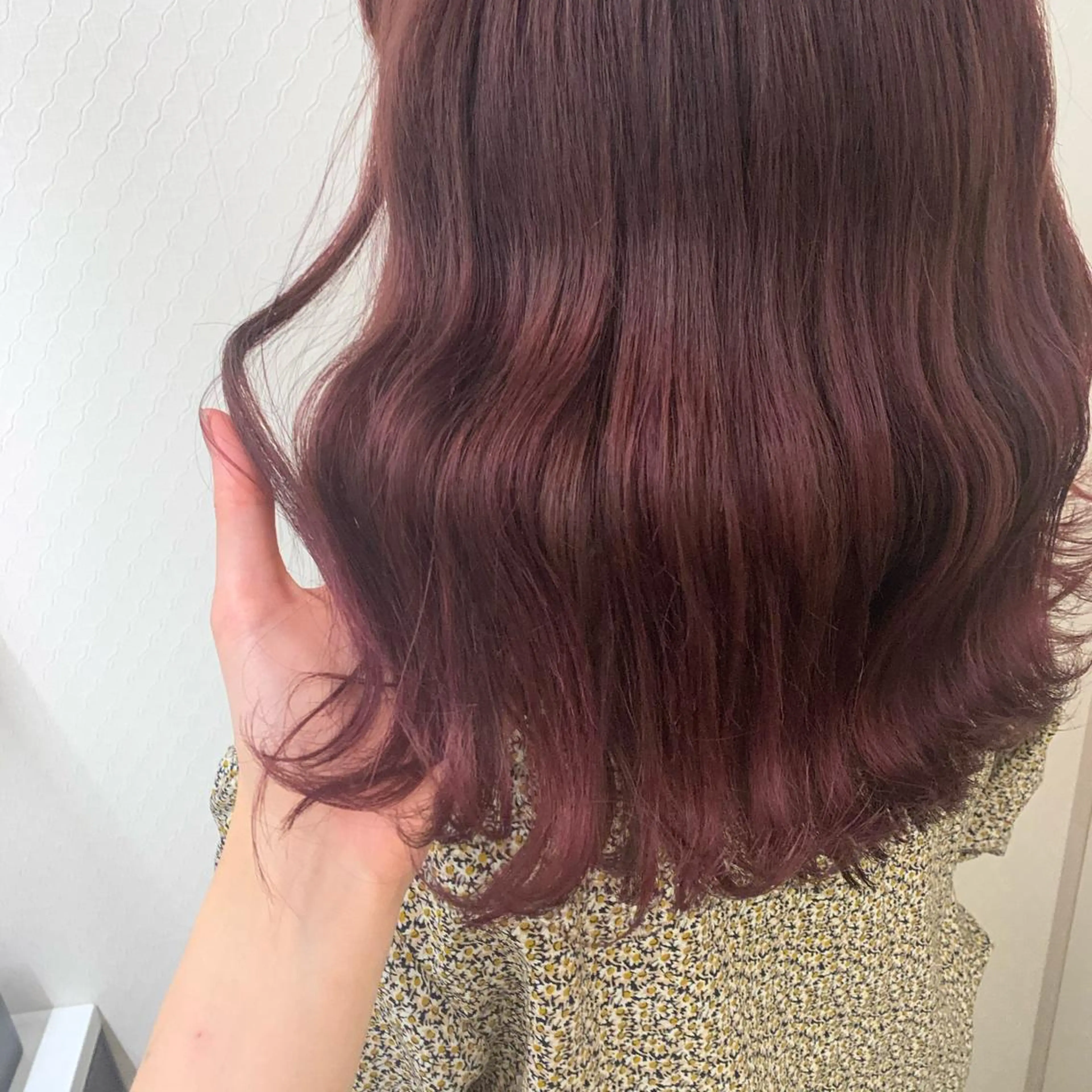 セミロング カラー ブリーチ ブリーチなしカラー ピンクカラー カット ヘアカラー トリートメント unico.所属・韓国ヘア/暖色カラー 新美多英のヘアスタイル