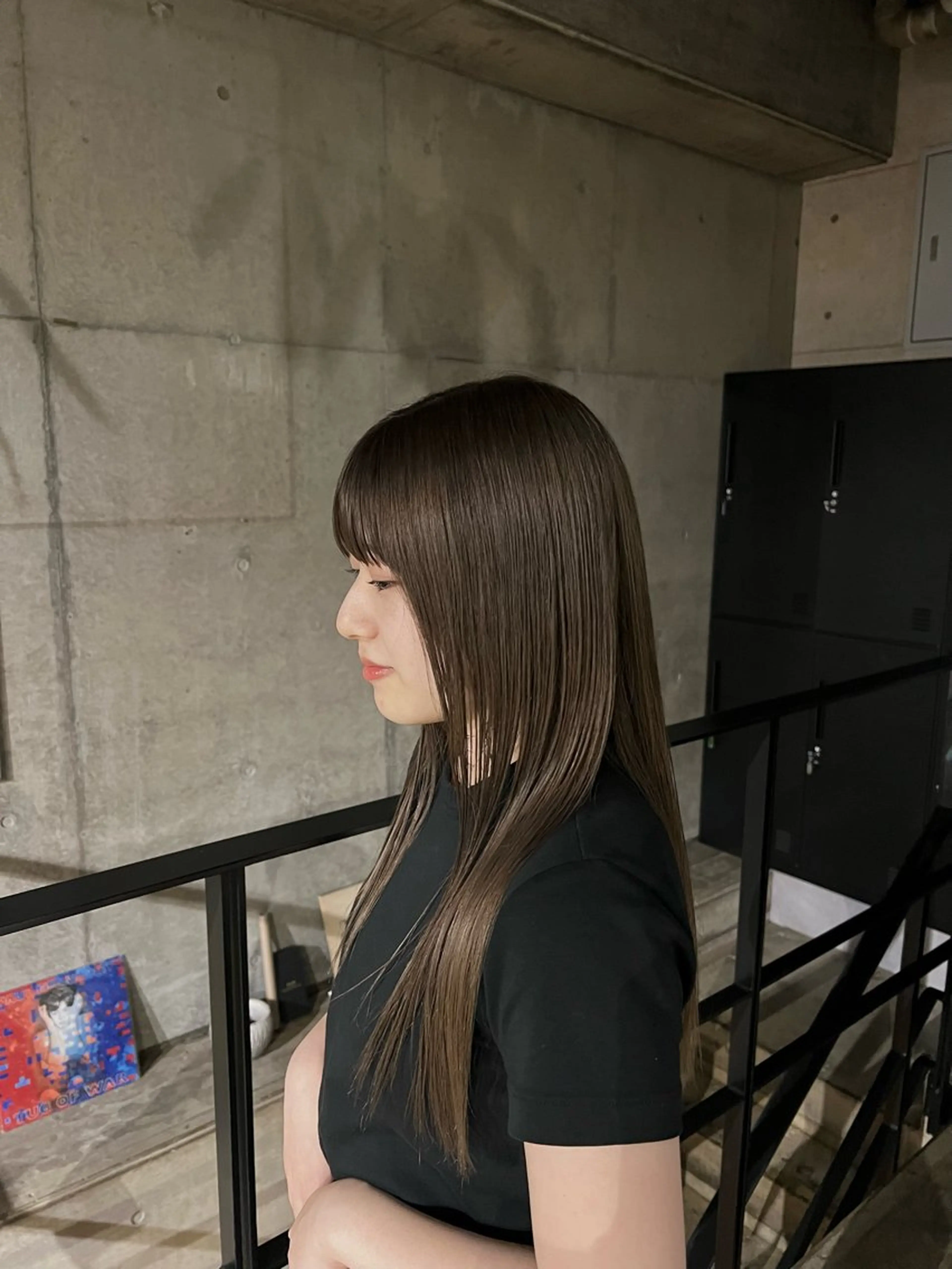 ロング カラー ブリーチ AmiLi HONOKAのヘアスタイル