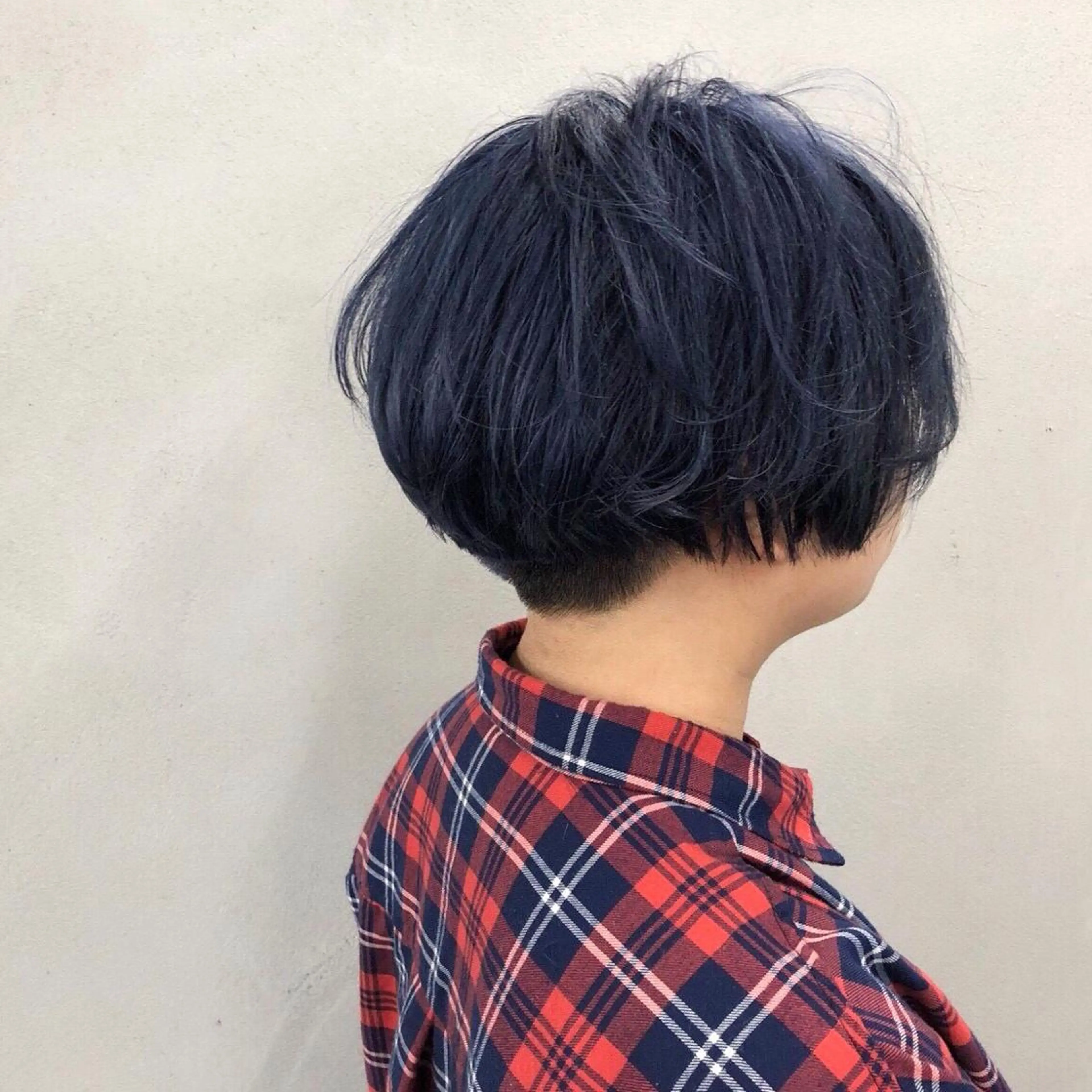 ショート カラー ネイビーカラー ボブ/ショート/ 白髪染め/メンズ葛西のヘアスタイル