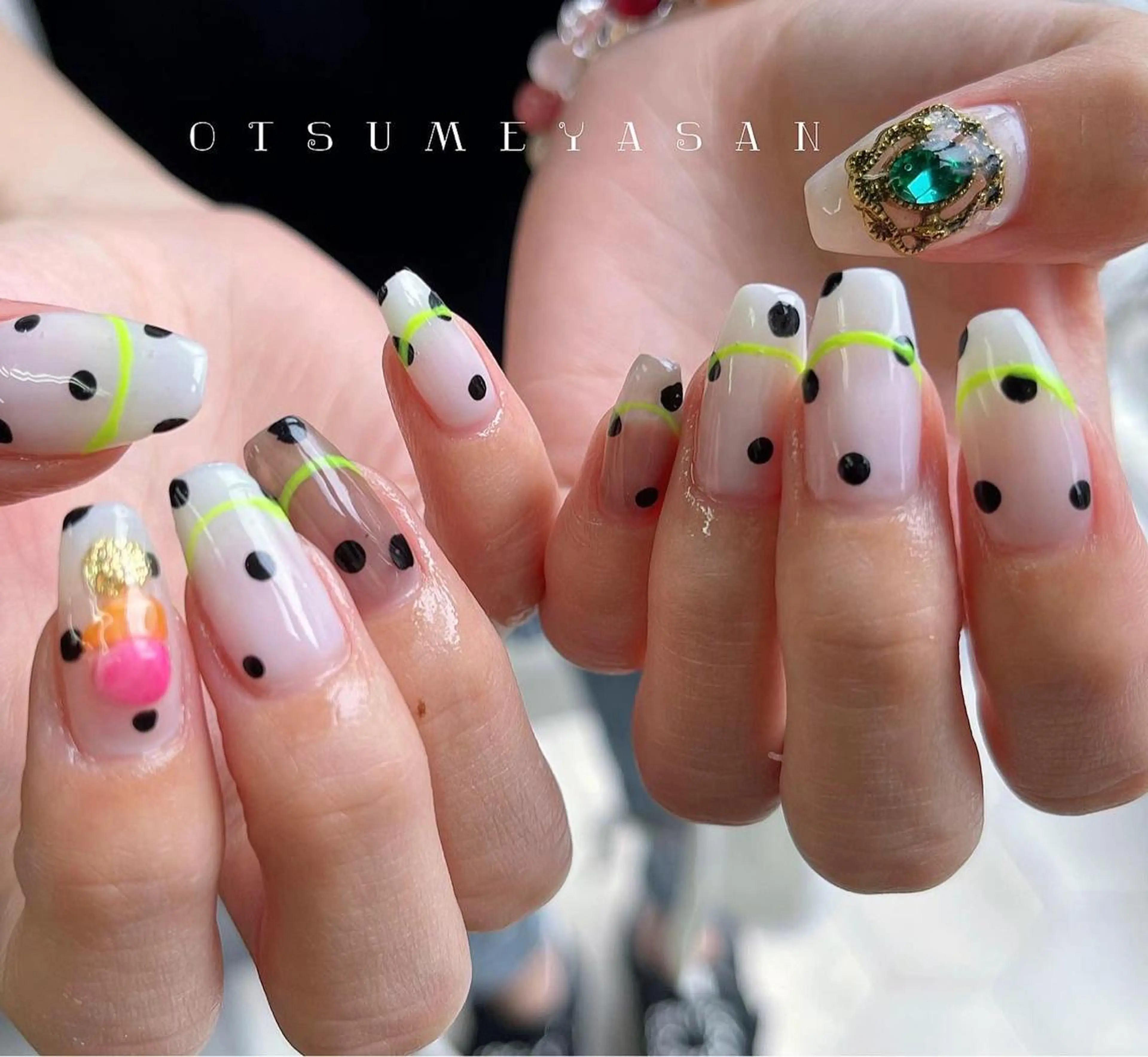 ネイル ドット 韓国ネイル ニュアンスネイル 夏ネイル otsumeyasan所属・わたなべ ちかのネイルデザイン