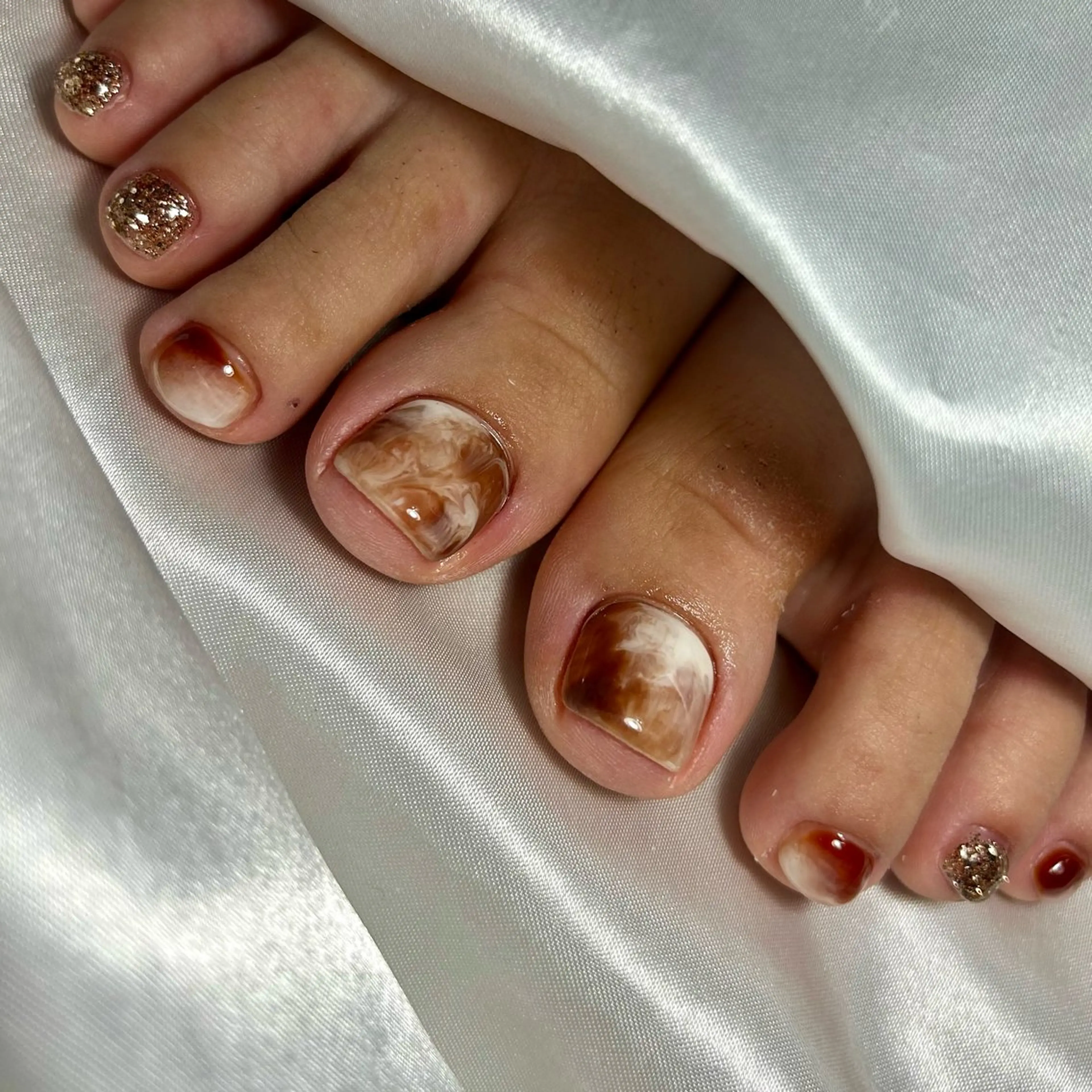 ネイル フットネイル nailroom‪ sb‪‪𓈒𓂂𓏸のネイルデザイン