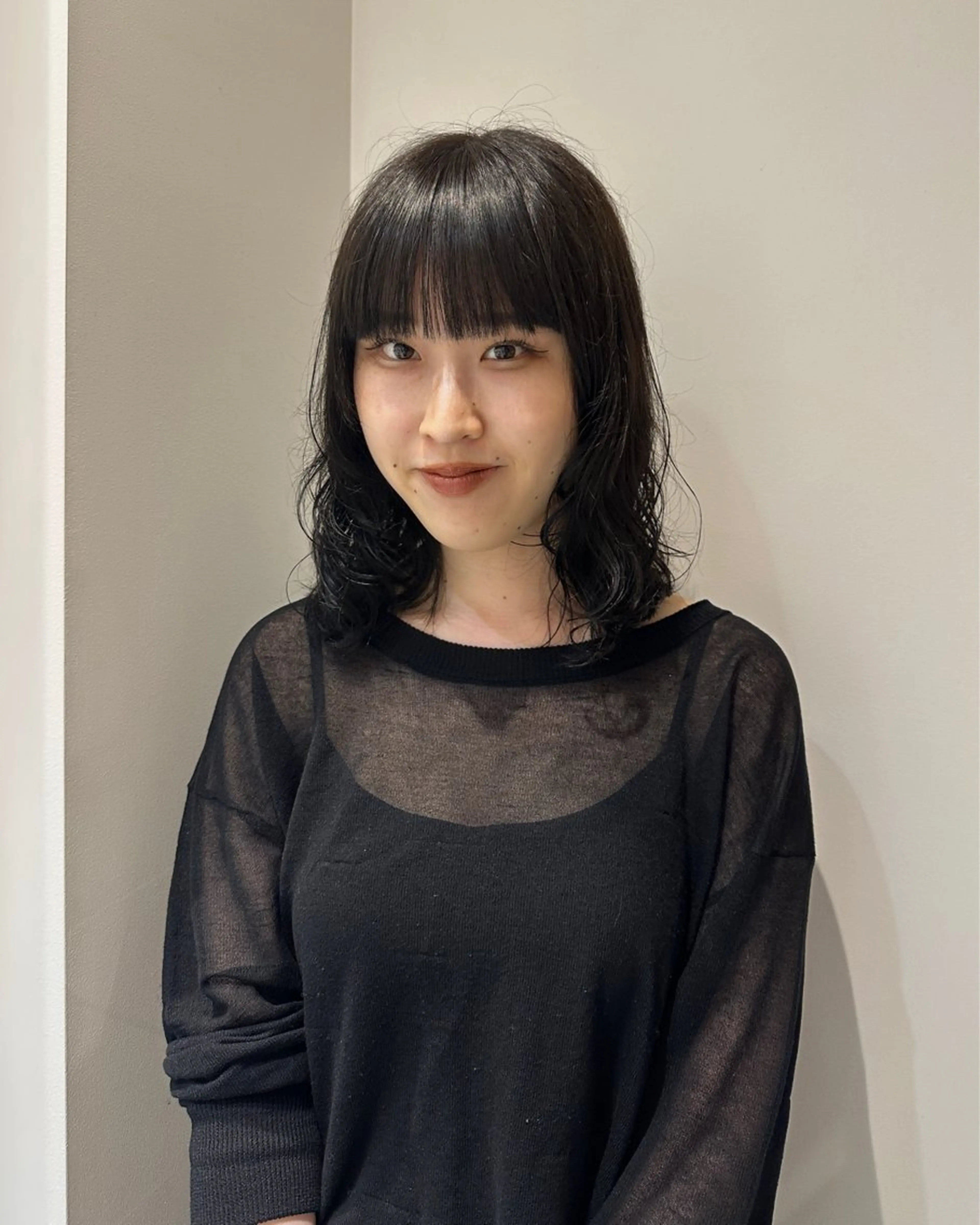 ミディアム カラー パーマ 透明感カラー 松本 雪愛のヘアスタイル