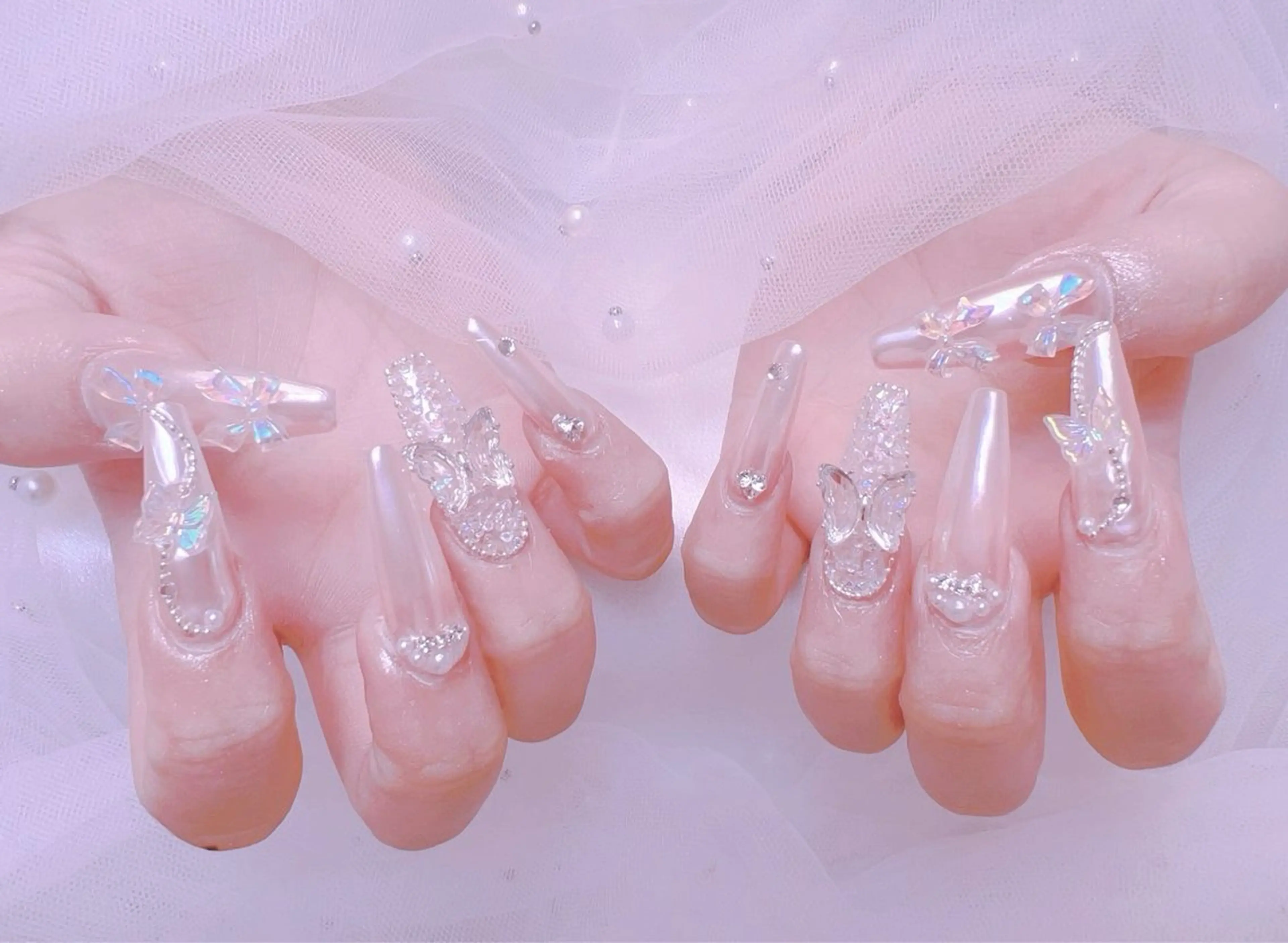 ハンドネイル ロータス ネイルサロンのネイルデザイン