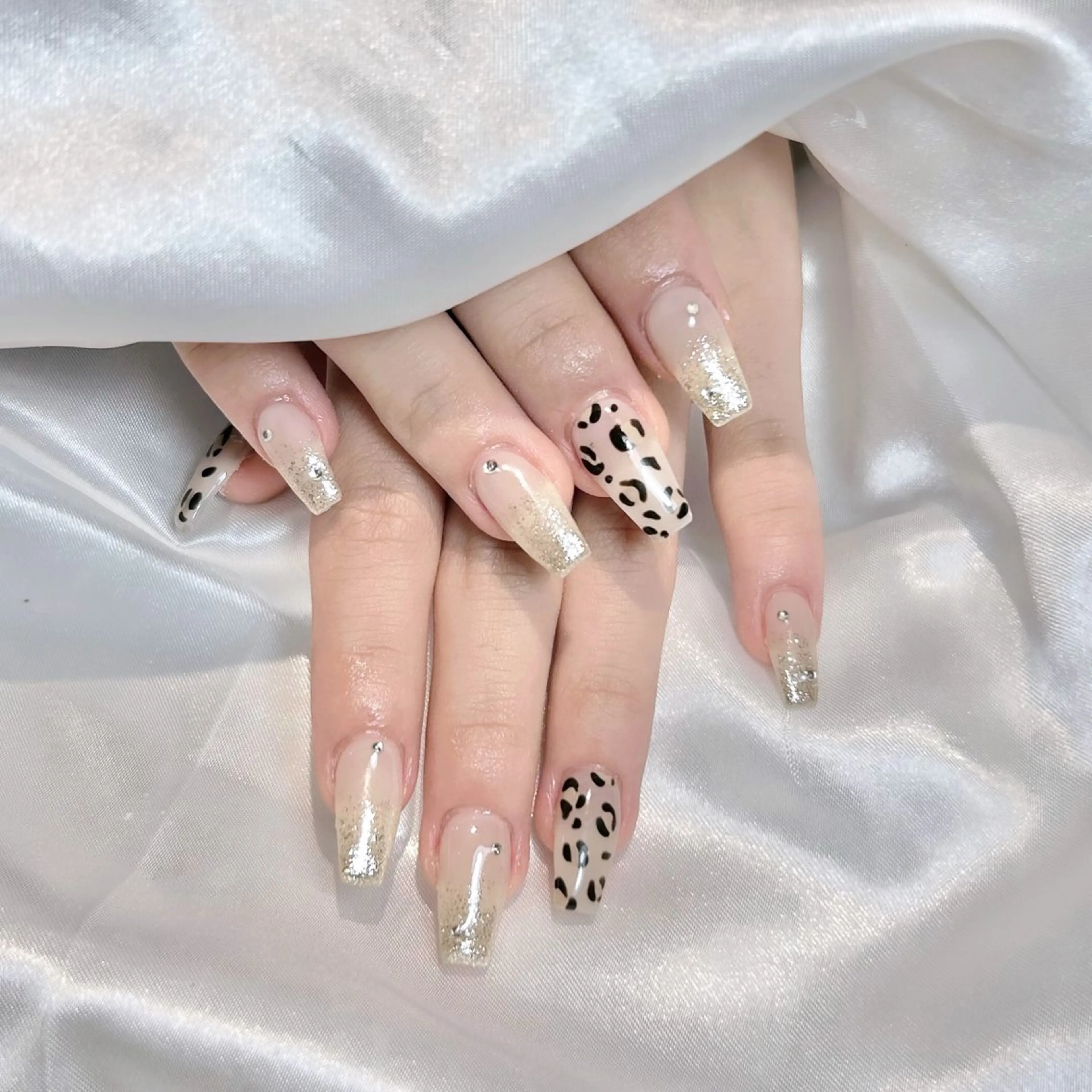 ネイル ハンドネイル WISTERIA hayamiのネイルデザイン