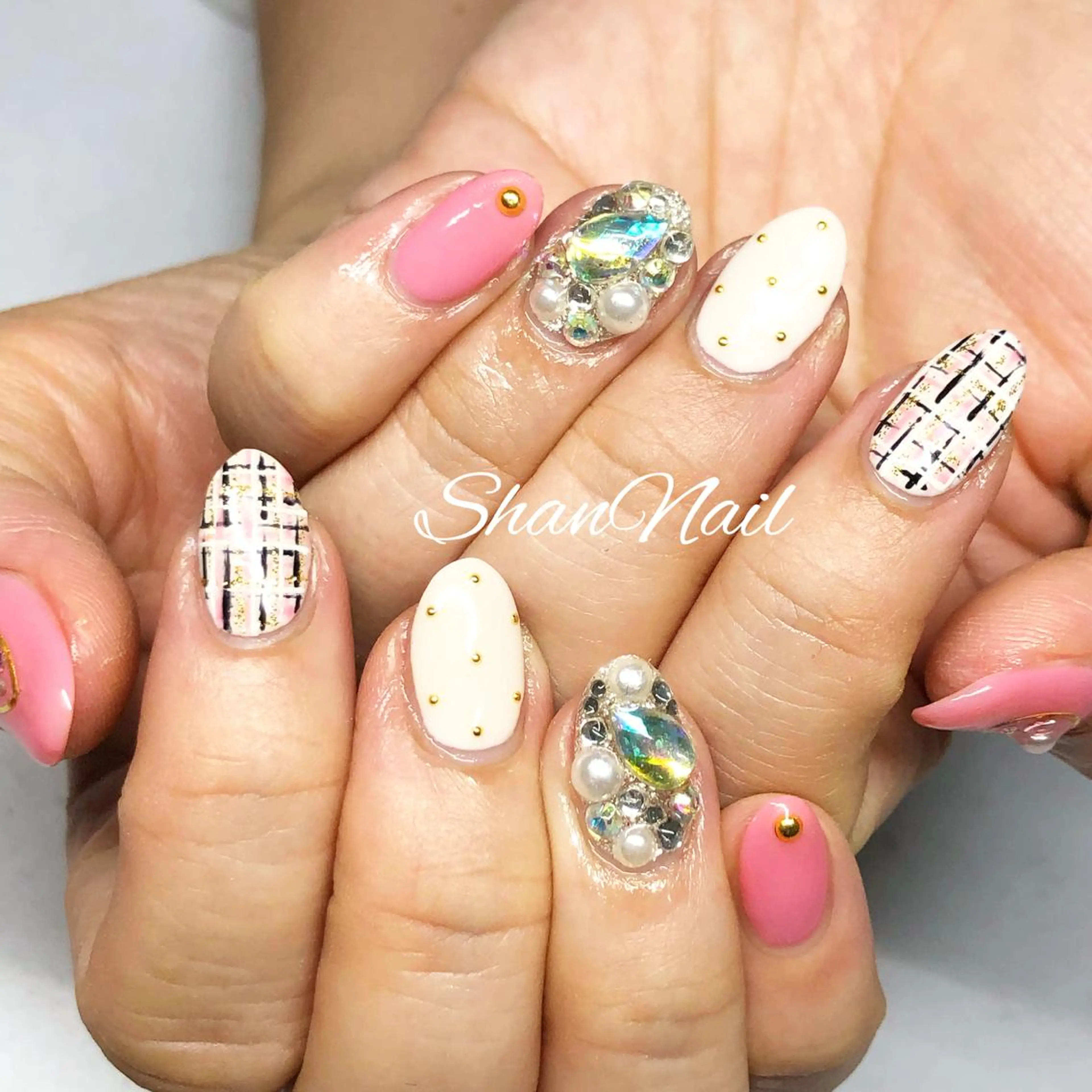 ネイル Shan Nailのネイルデザイン