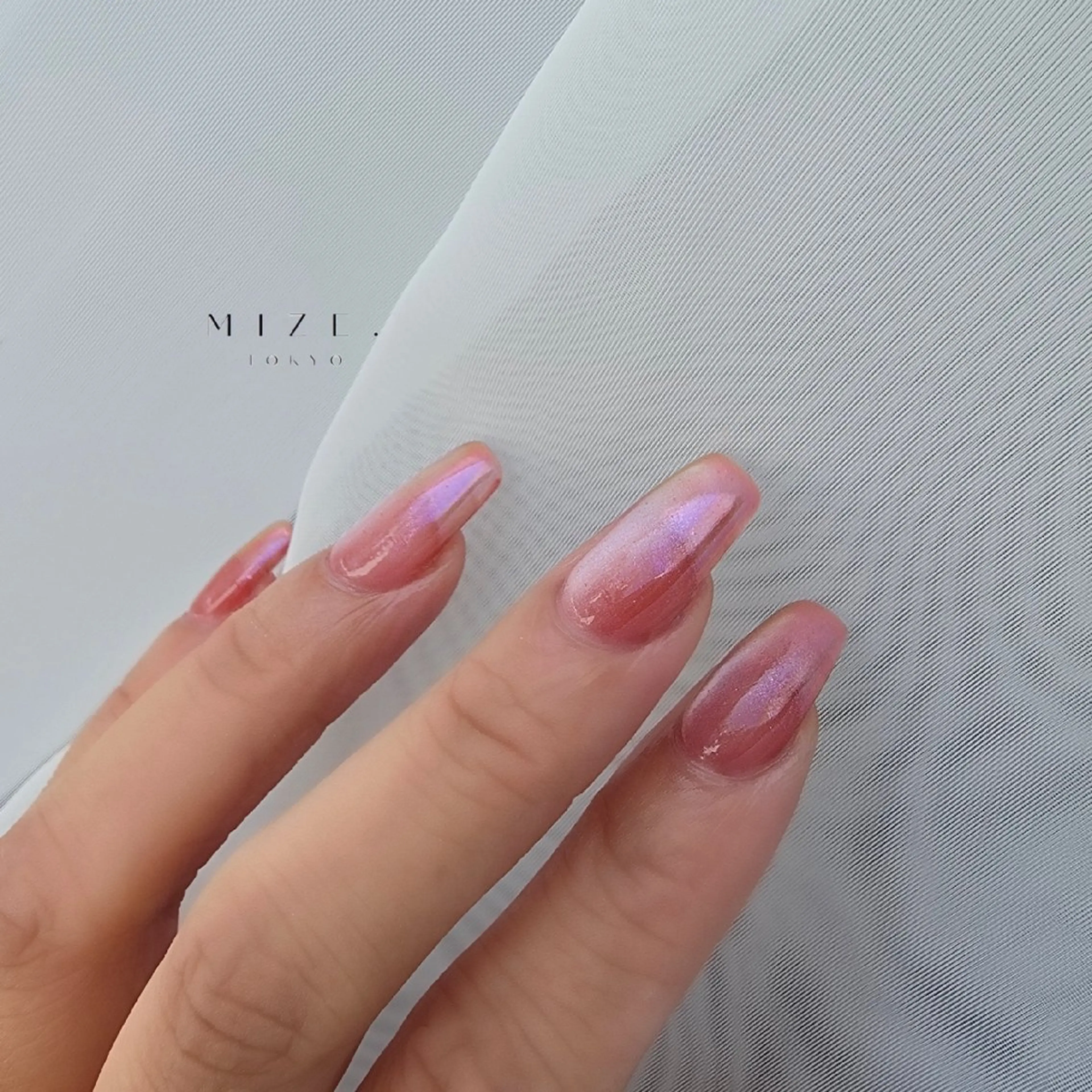 ネイル ミラーネイル MIZE 店舗の眉毛・アイブロウイメージ