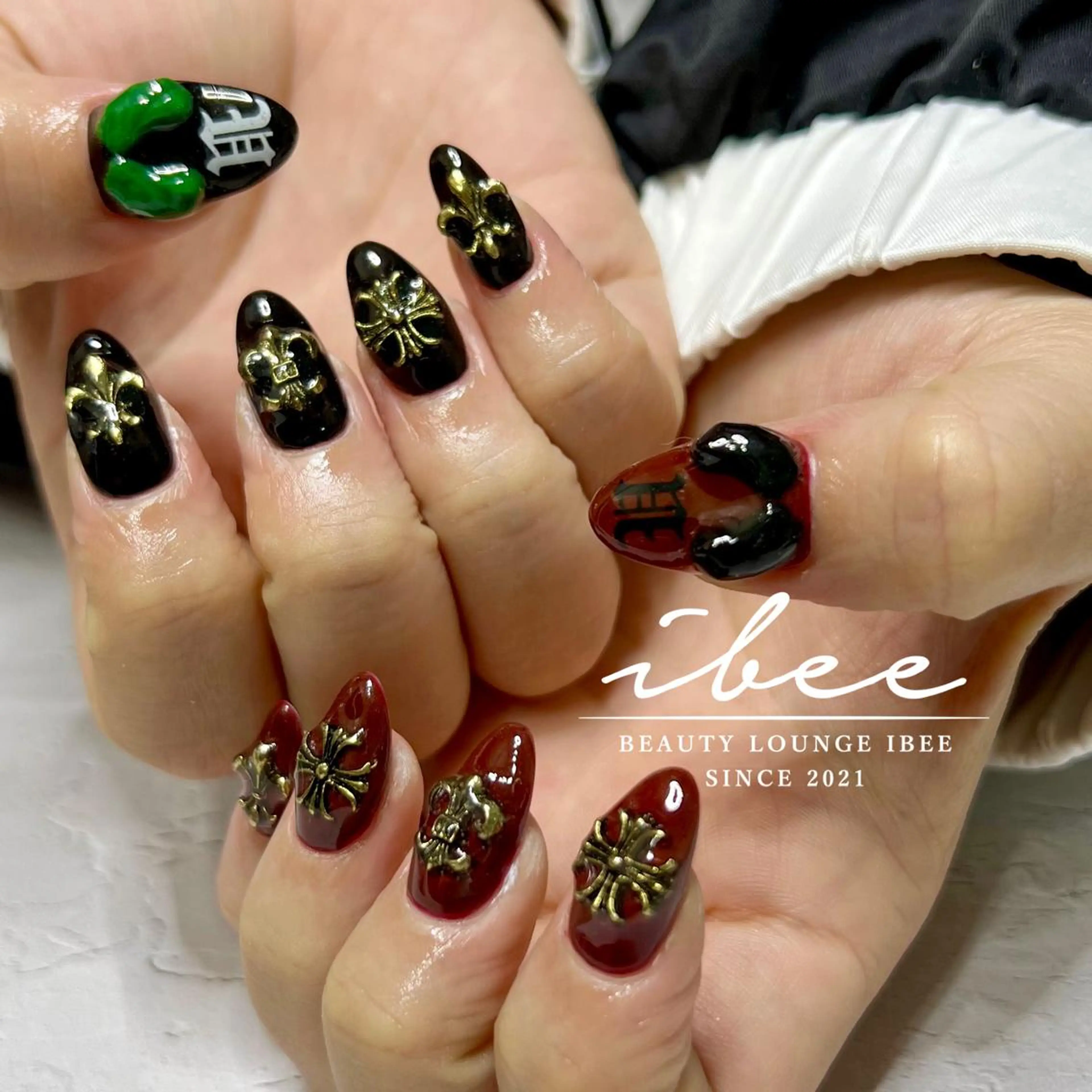 ネイル ハンドネイル ibee nail 🤍yumiのネイルデザイン