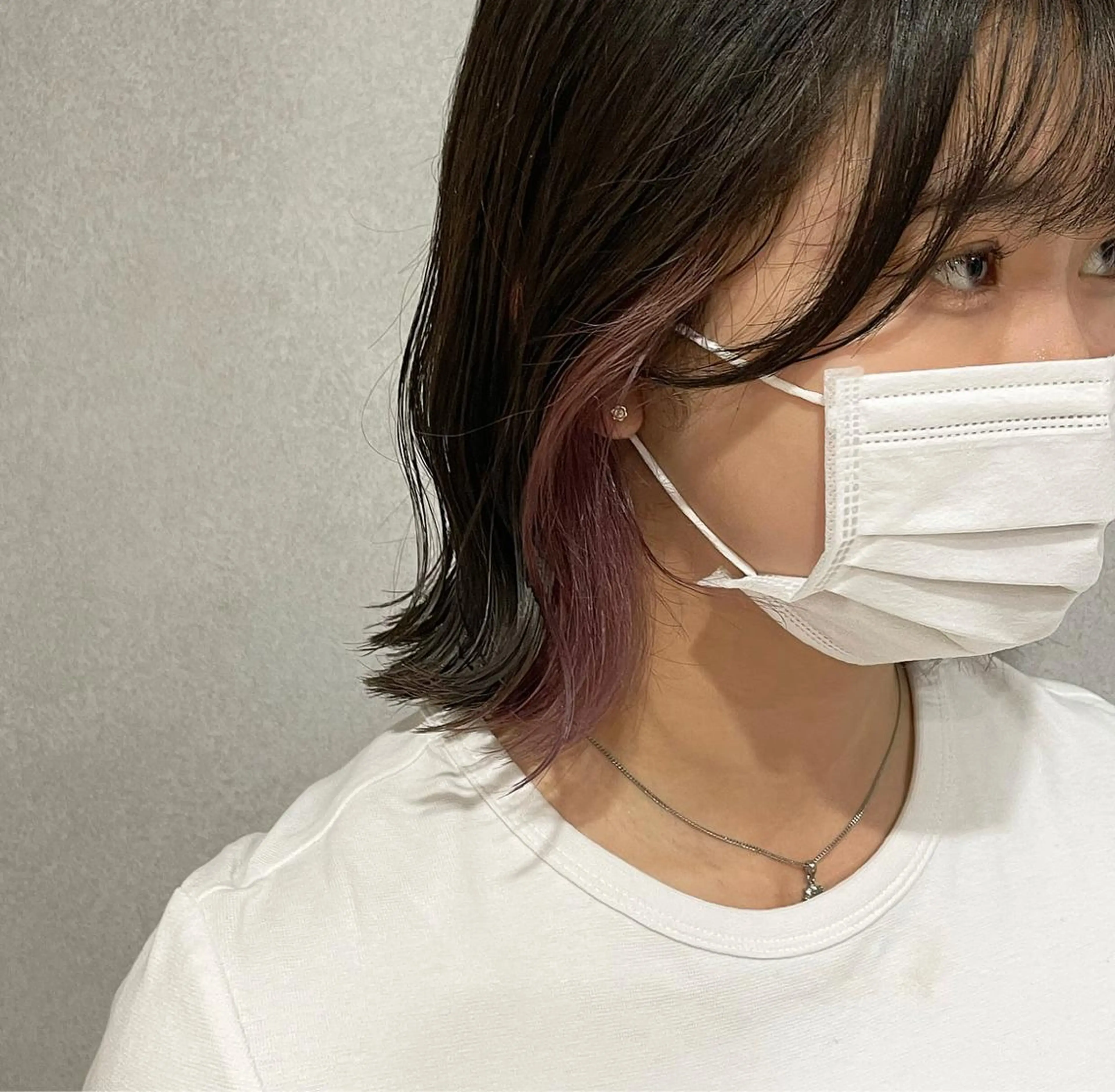 ミディアム カラー イヤリングカラー ヘアカラー yumemiレイヤー ‎✴︎ 透明感カラーのヘアスタイル