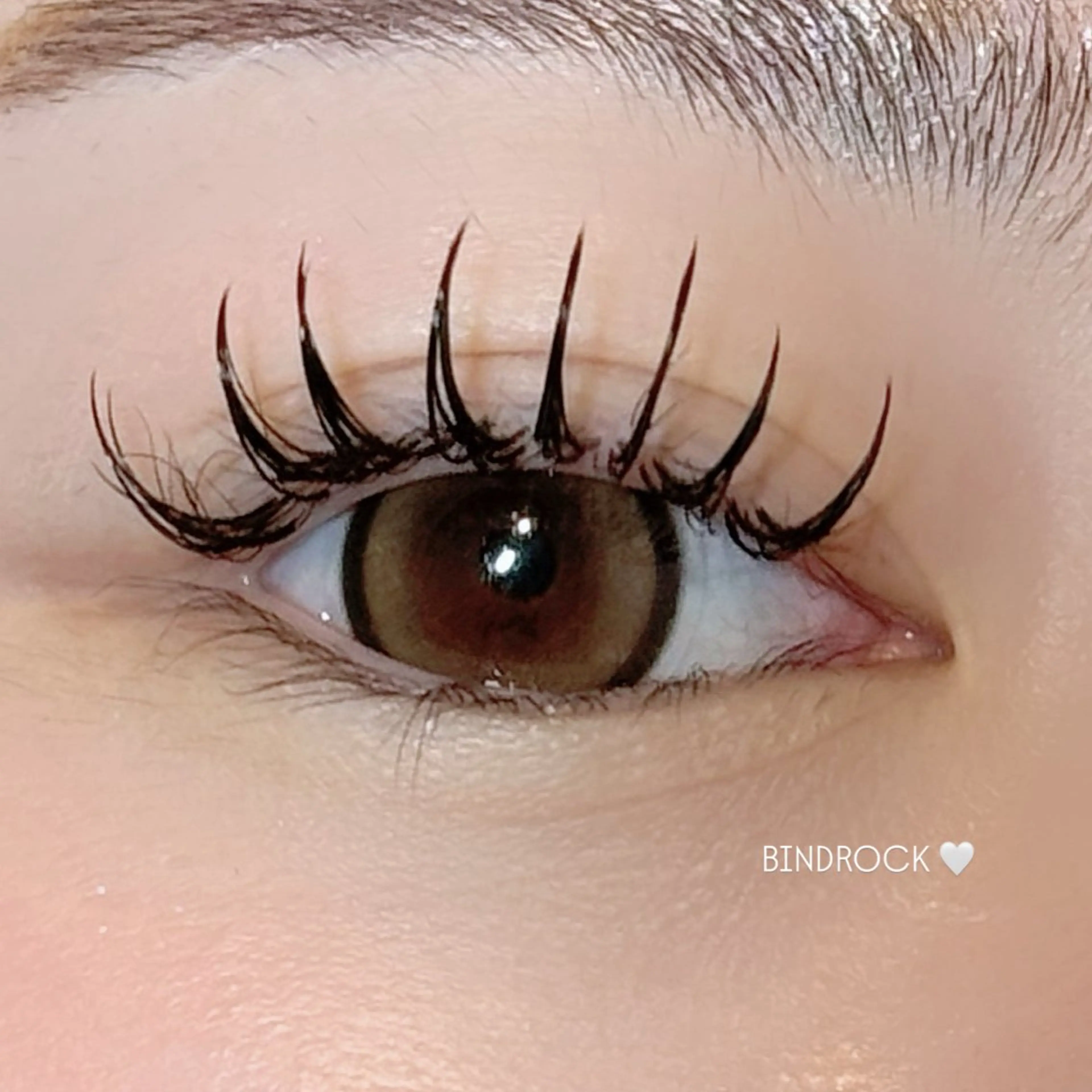 マツエク・マツパ melia本店所属・melia keiの眉毛・アイブロウイメージ