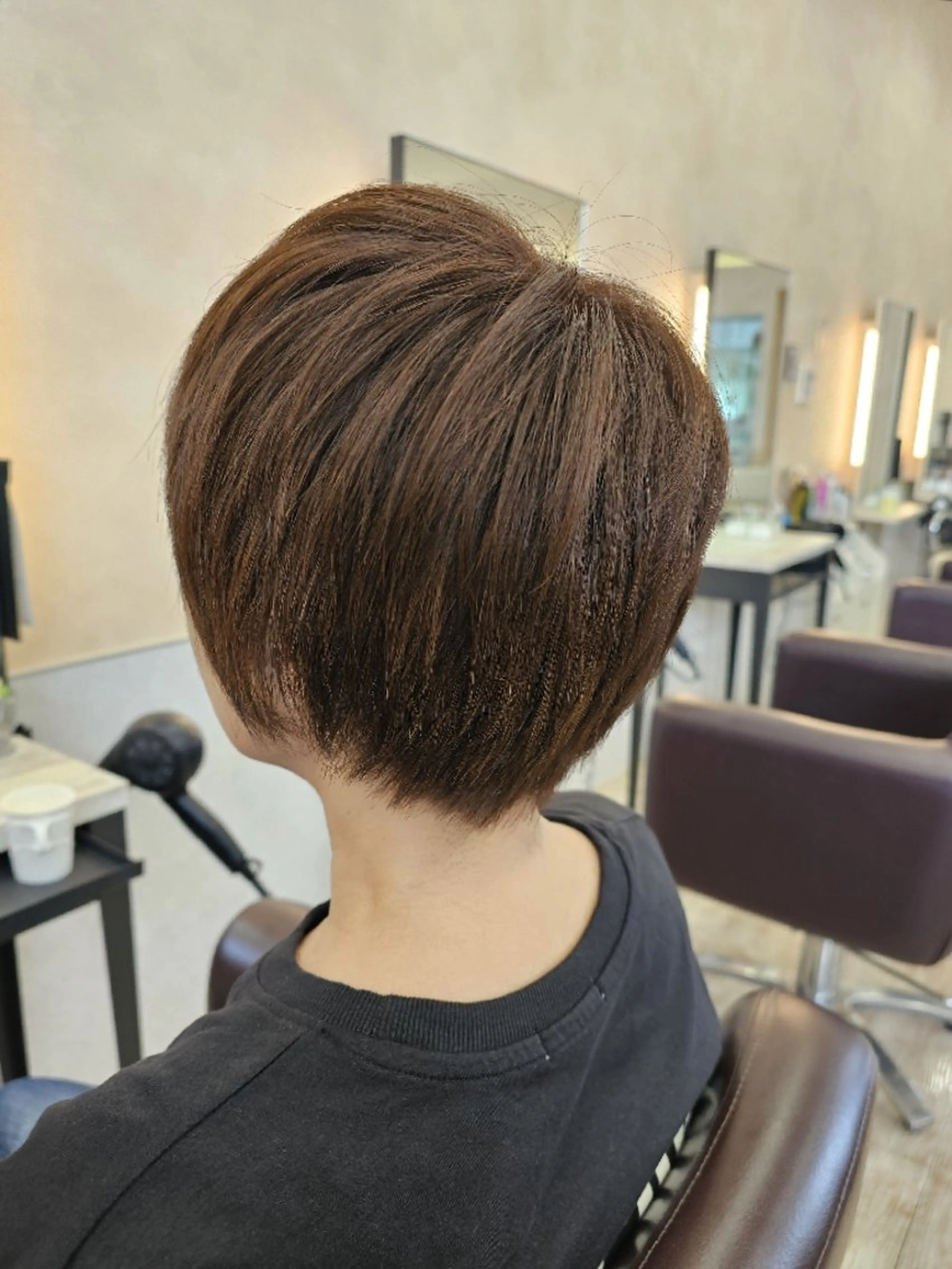 ショート カラー BENI岩沼たけくま 店 佐藤朱華のヘアスタイル