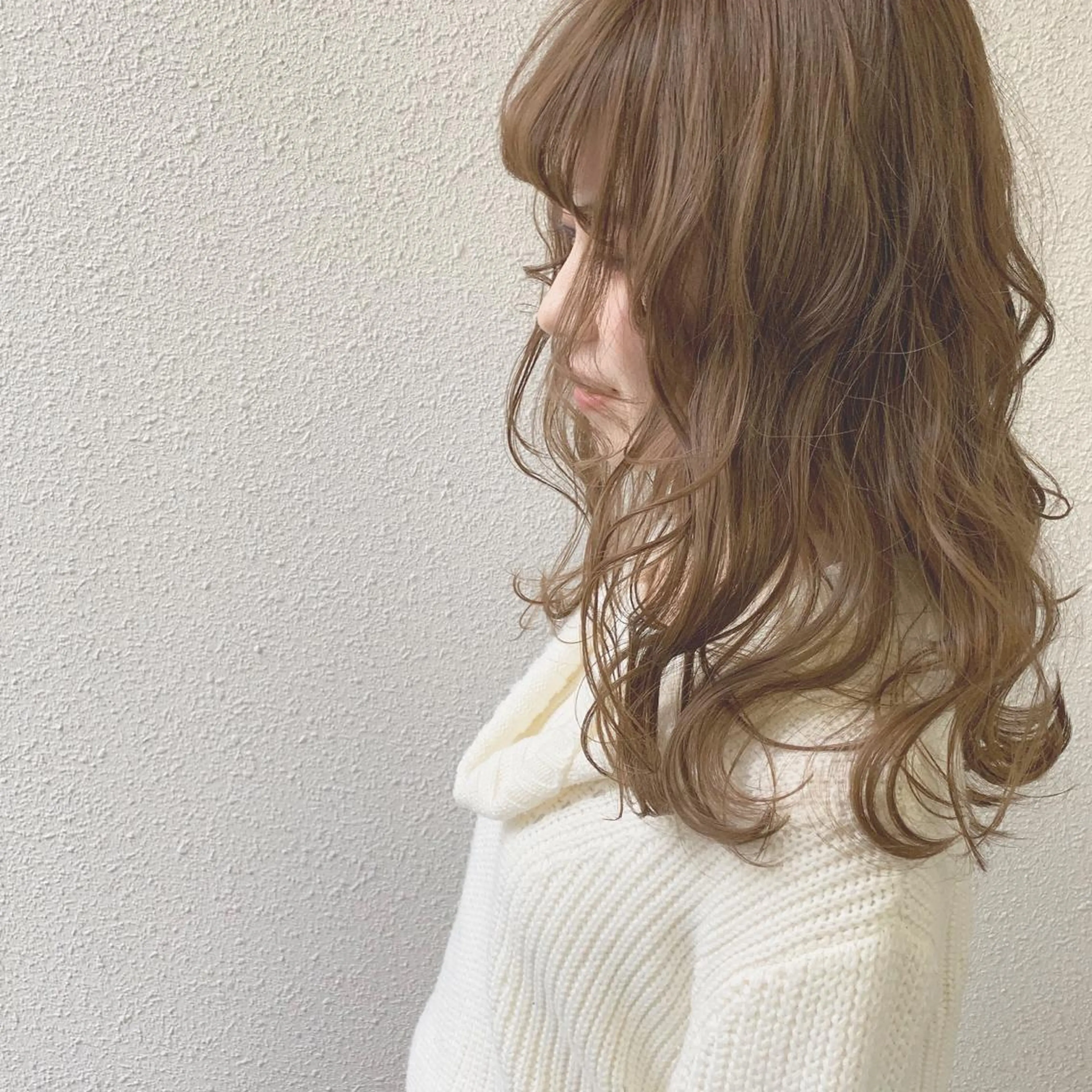 セミロング カラー ベージュカラー インナーカラー/天神 ブリーチ/吉田のヘアスタイル