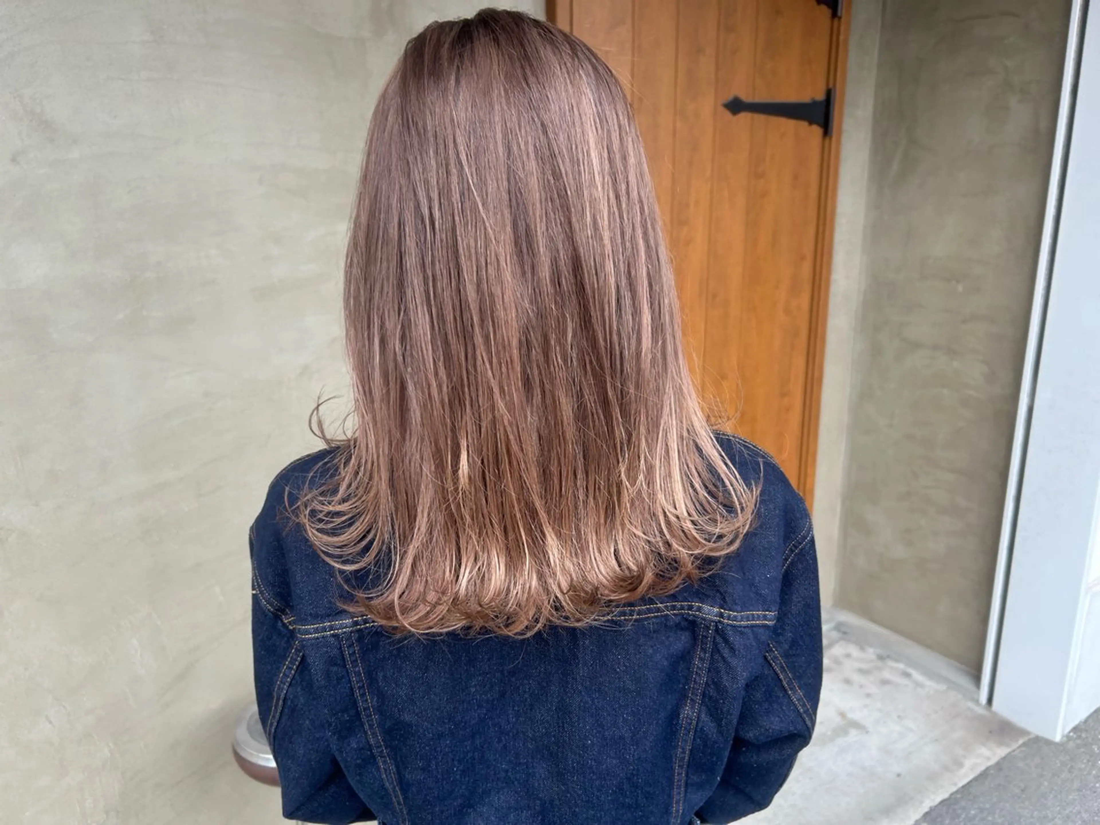 ミディアム カラー 柔らかカラー🥛 mayucoのヘアスタイル