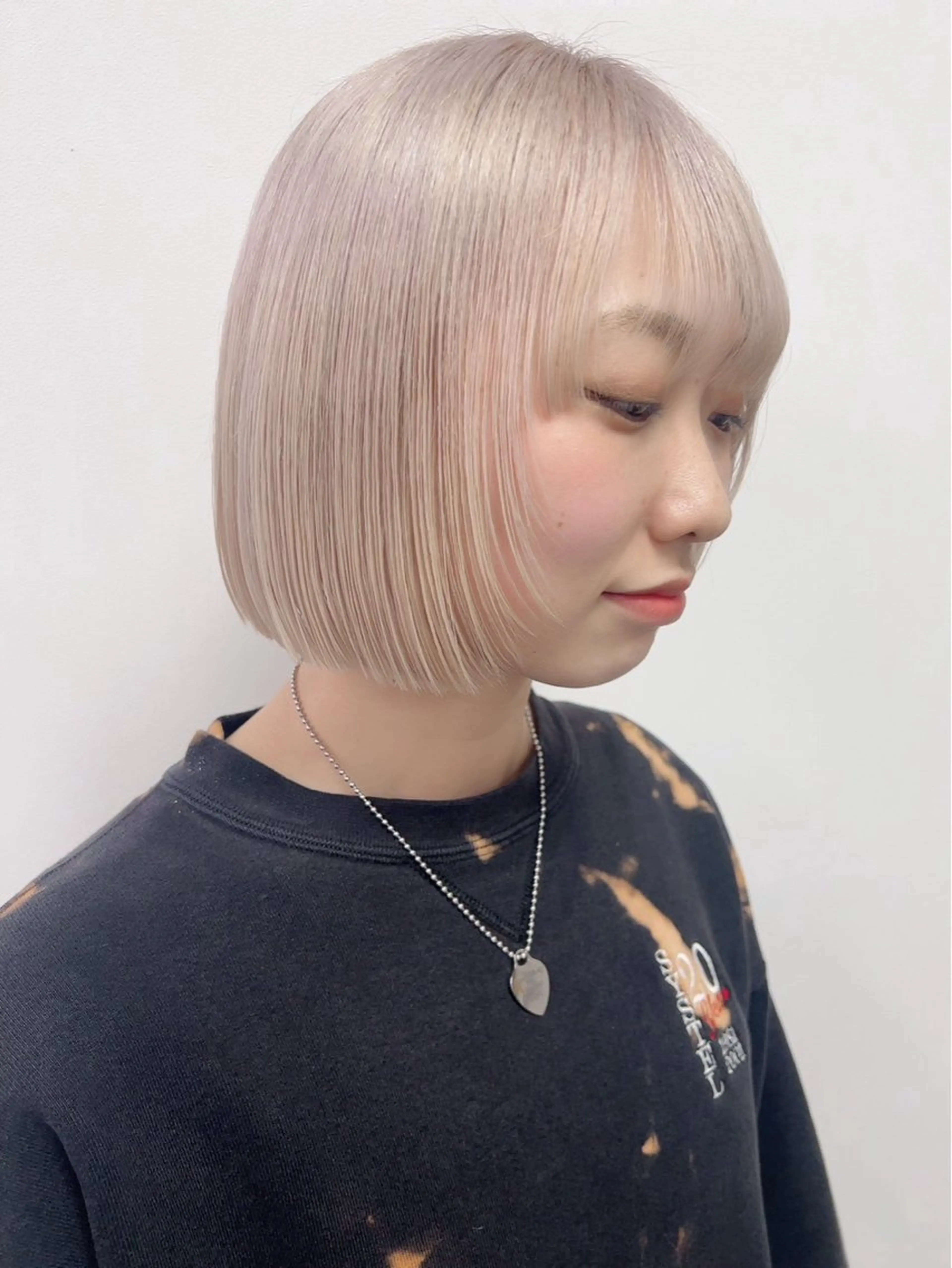 ショート カラー ベージュカラー ホワイトベージュ ボブ カット ヘアカラー ヘッドスパ 北九州 HAIR THE LOVES LAUGHS ヘアケアストア ORGANICA所属・笹原 花菜乃のヘアスタイル