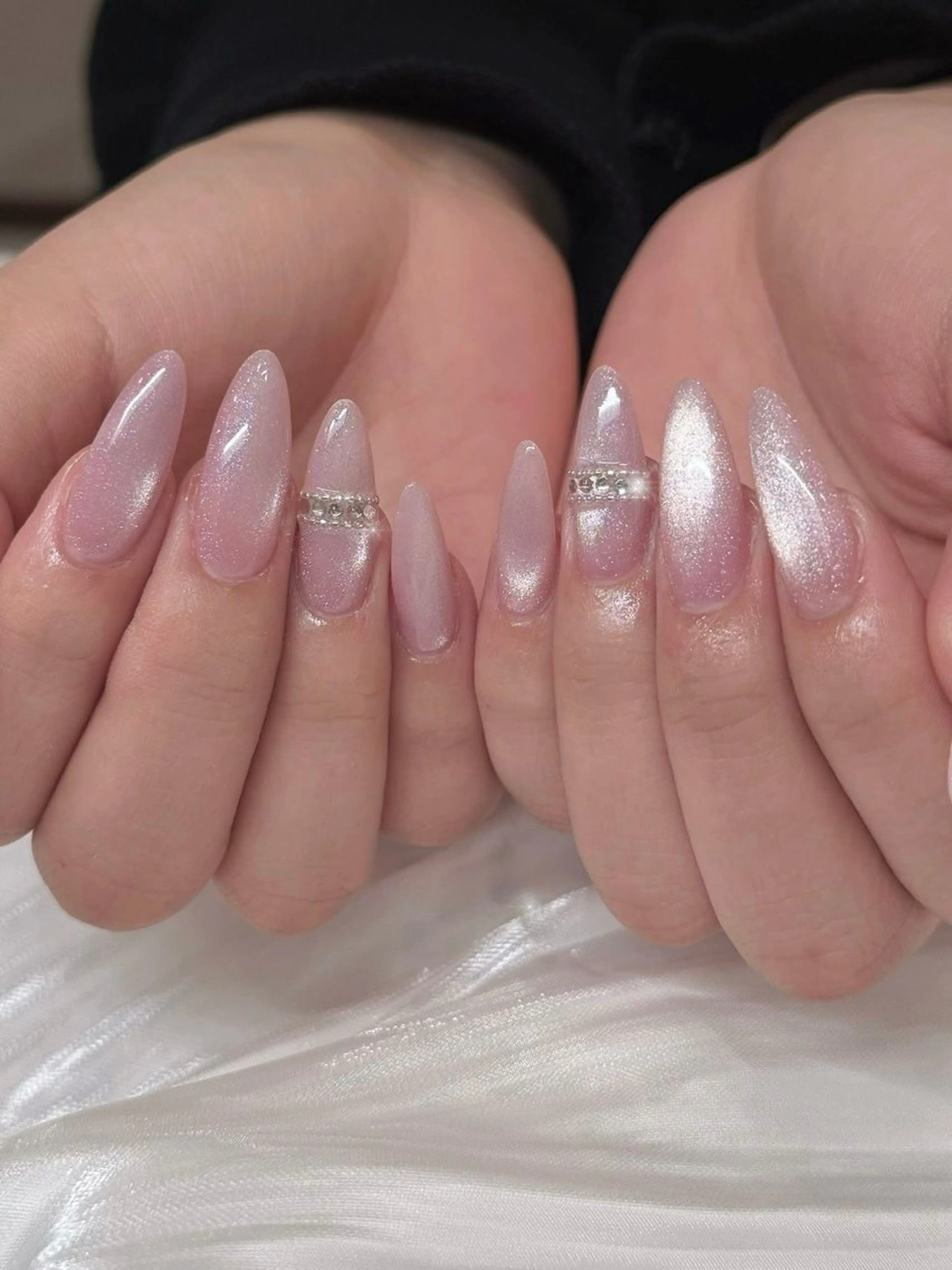 ネイル 長さ出し フレンチネイル グラデーション 卒業式 マグネットネイル ハンドネイル MIHANA ZENのネイルデザイン