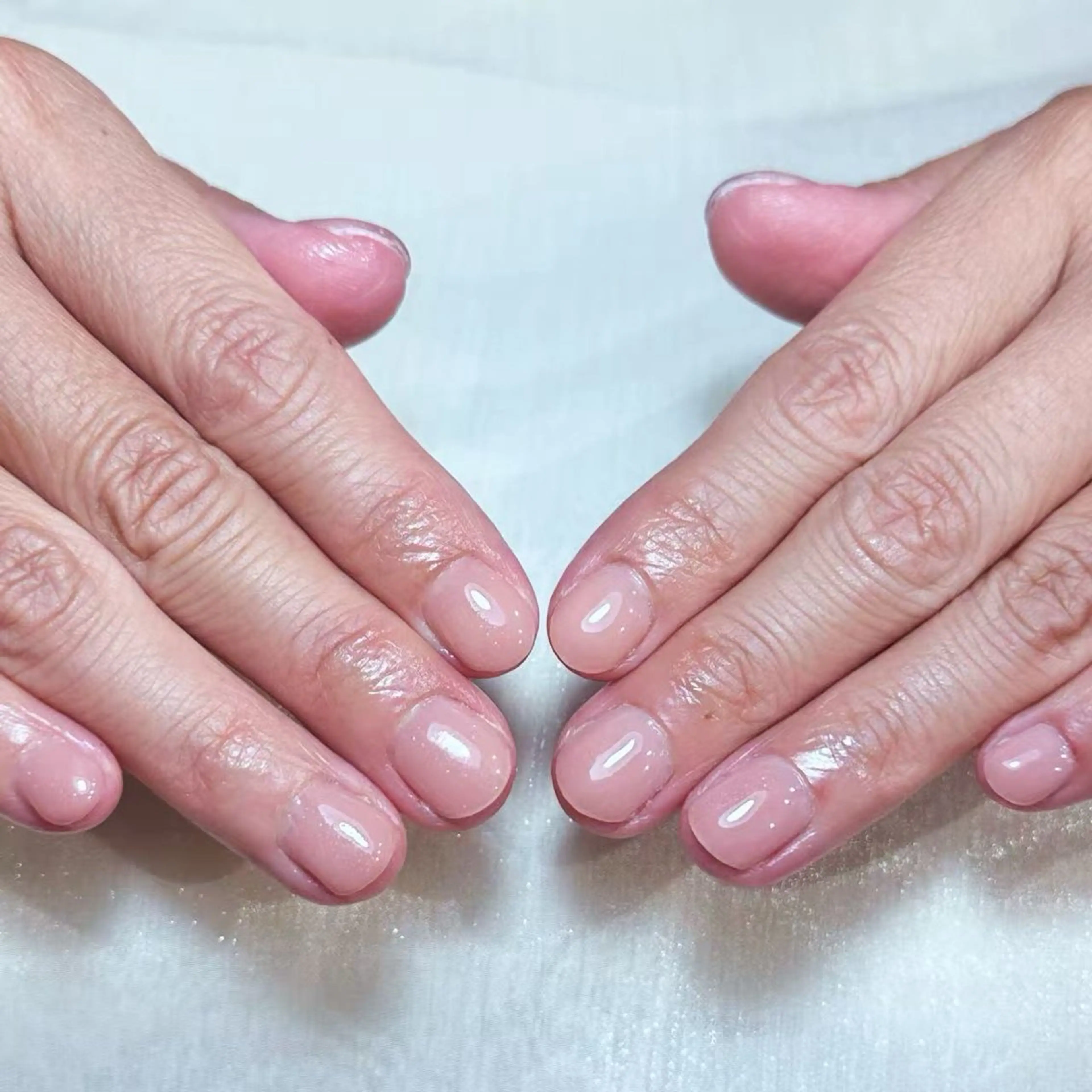 ネイル アートネイル オーロラネイル ガーリー キラキラネイル 韓国ネイル ハンドネイル ハンドケア DEMAIN- 🌸のネイルデザイン