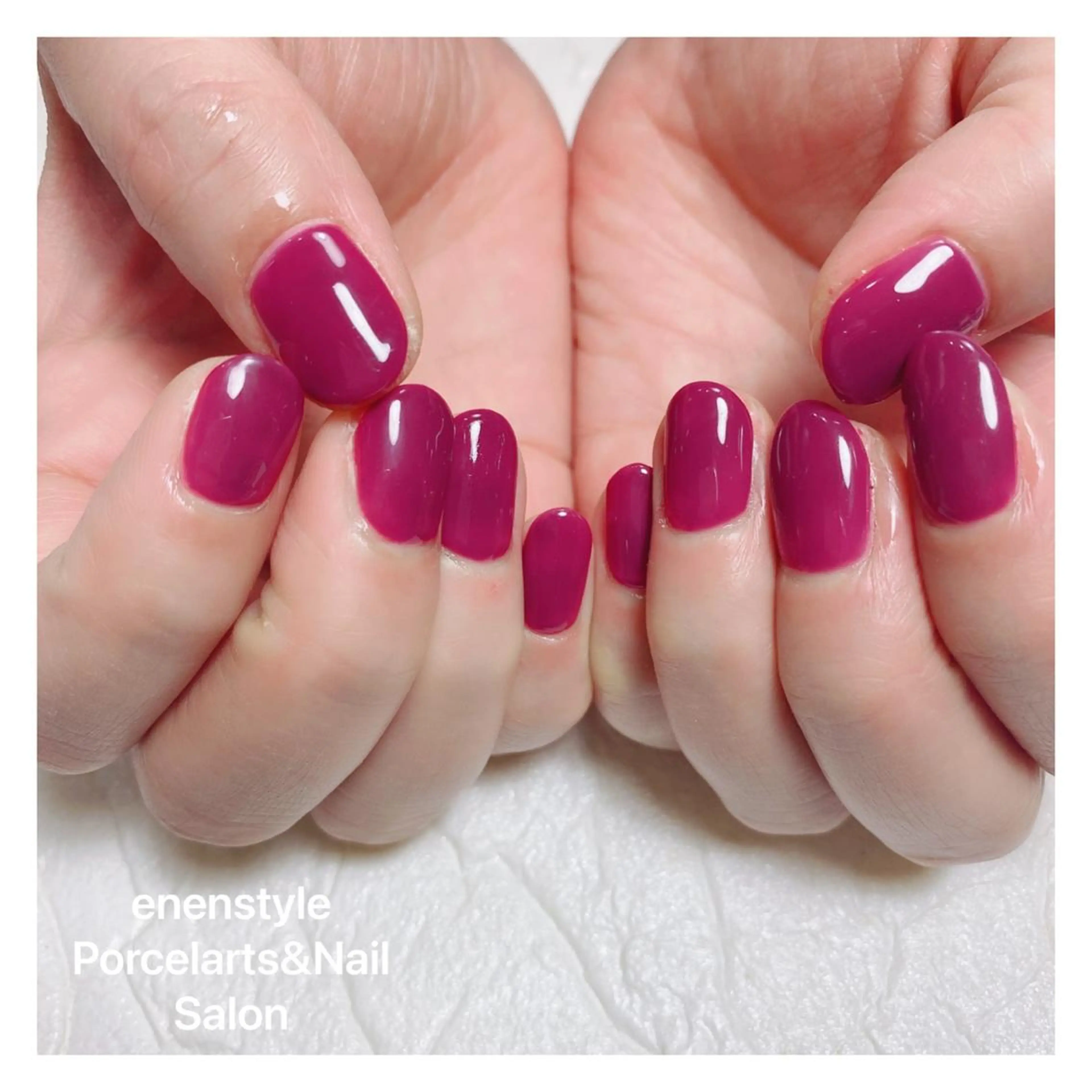 ショート ネイル 👑enen style👑のネイルデザイン