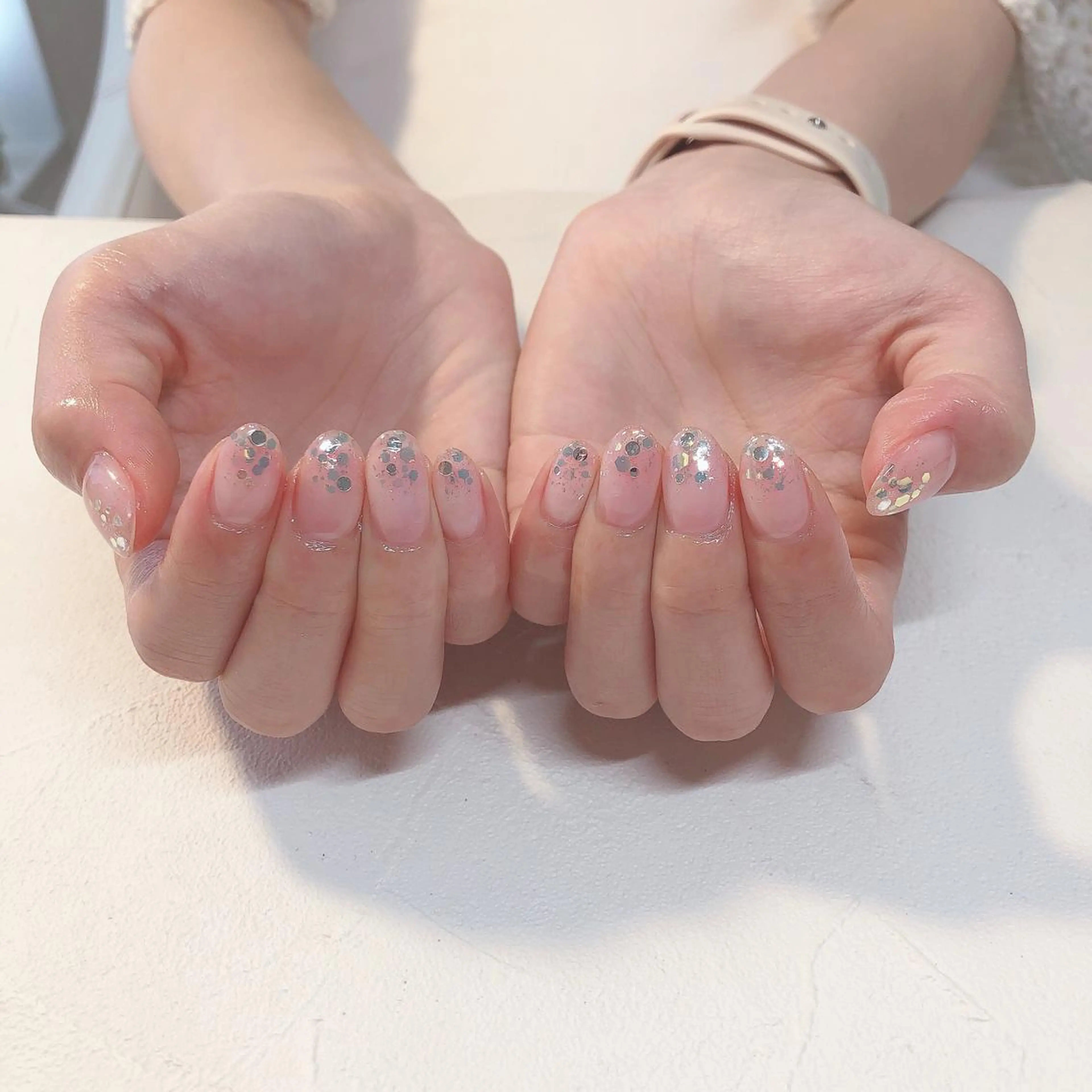 ネイル グラデーション ラメ(グリッター) ラメグラデーション ハンドネイル nails 🎀meのネイルデザイン