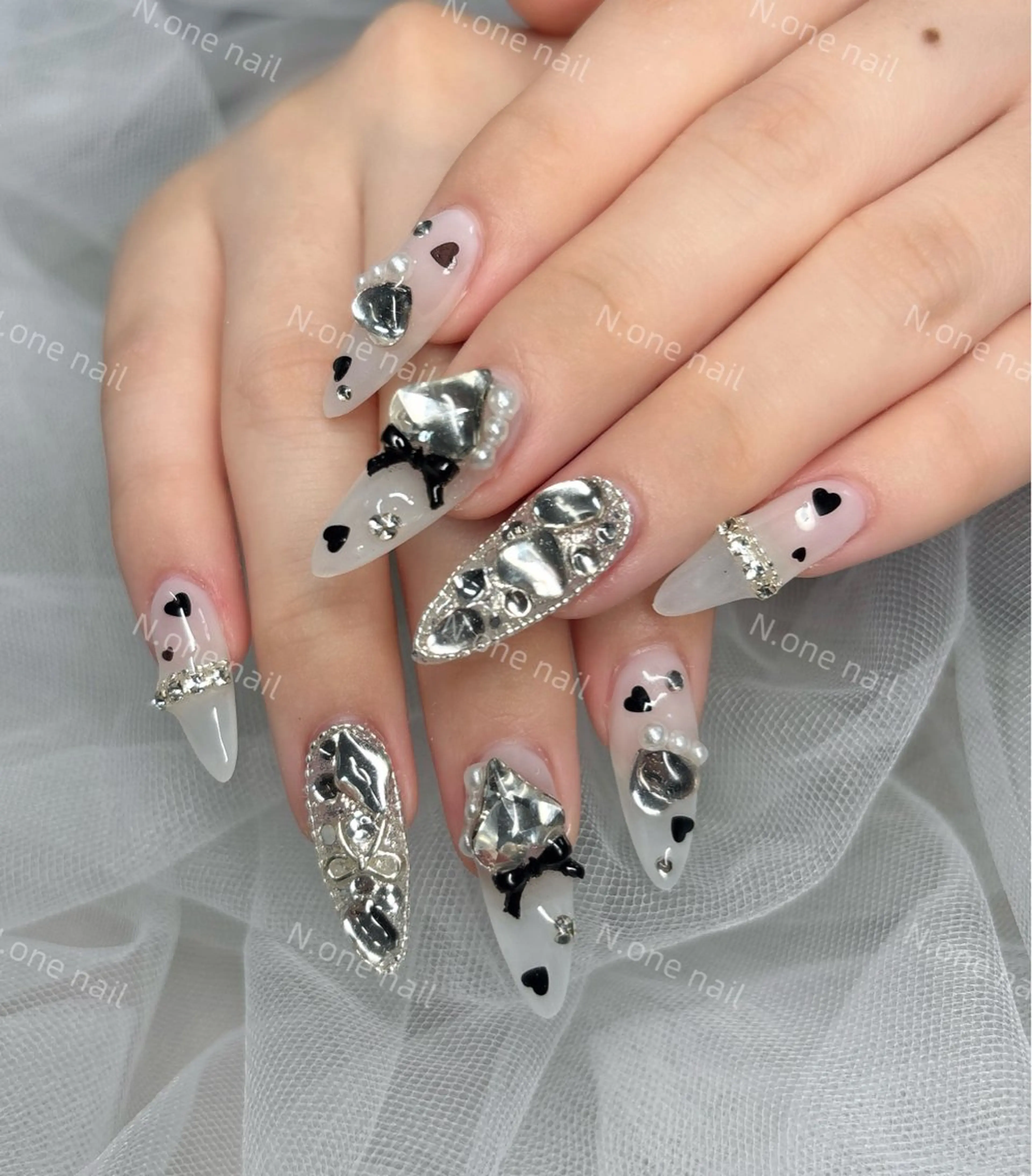 ネイル N.one mei🎀のネイルデザイン