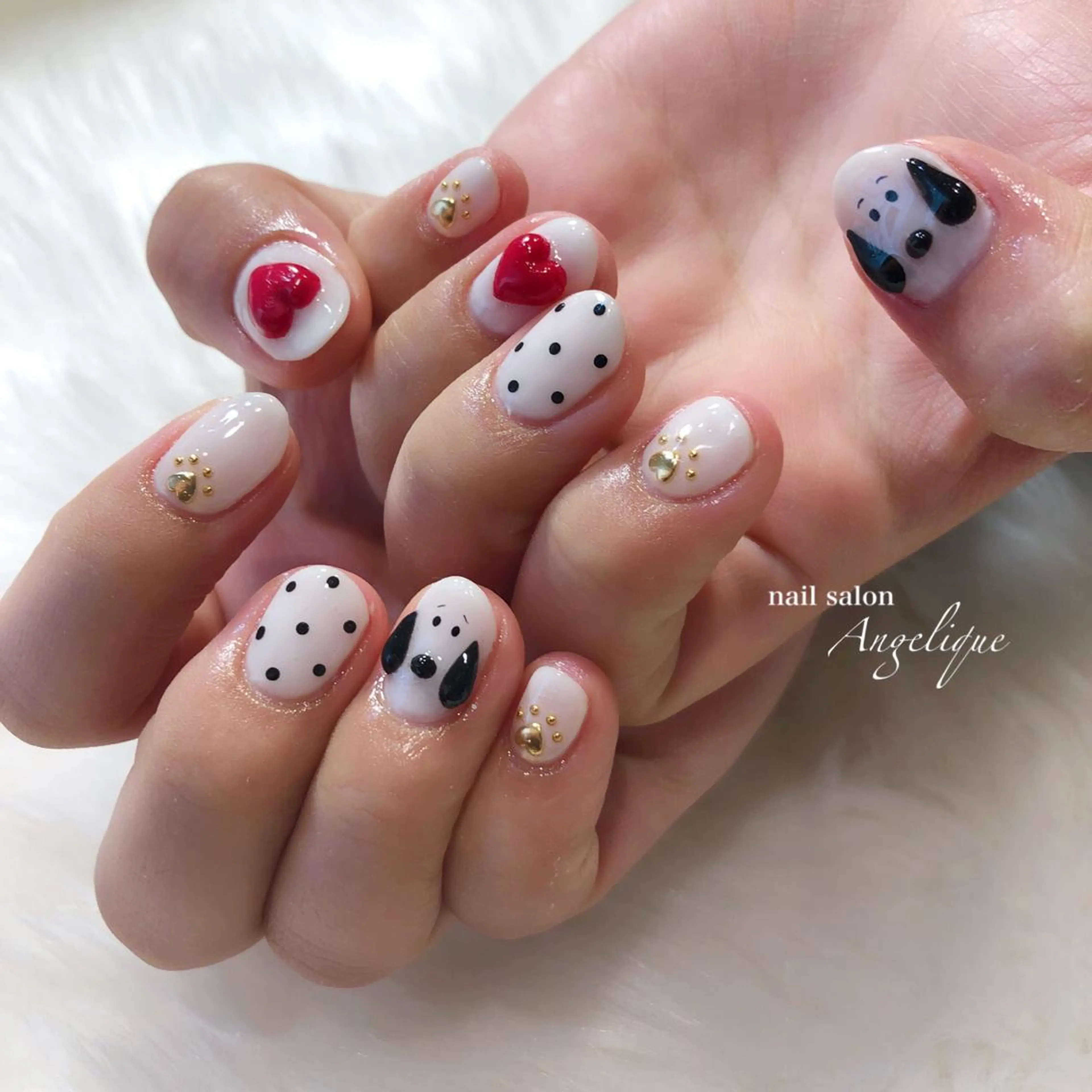 ジェルネイルワンカラーorグラデーション+アート10本（オフ込み）の写真