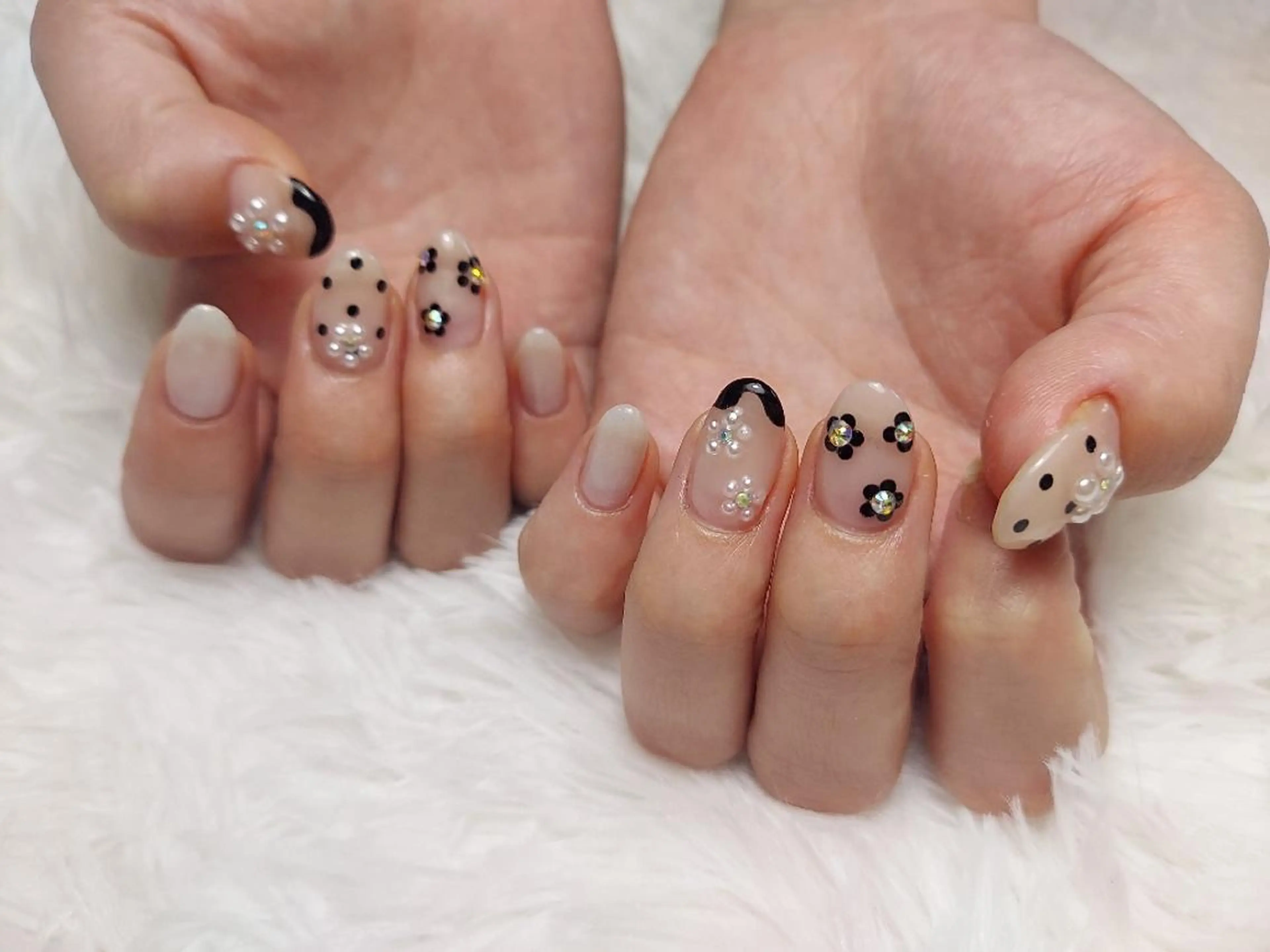 ネイル フラワーネイル ハンドネイル Nailspeace Omalyのネイルデザイン