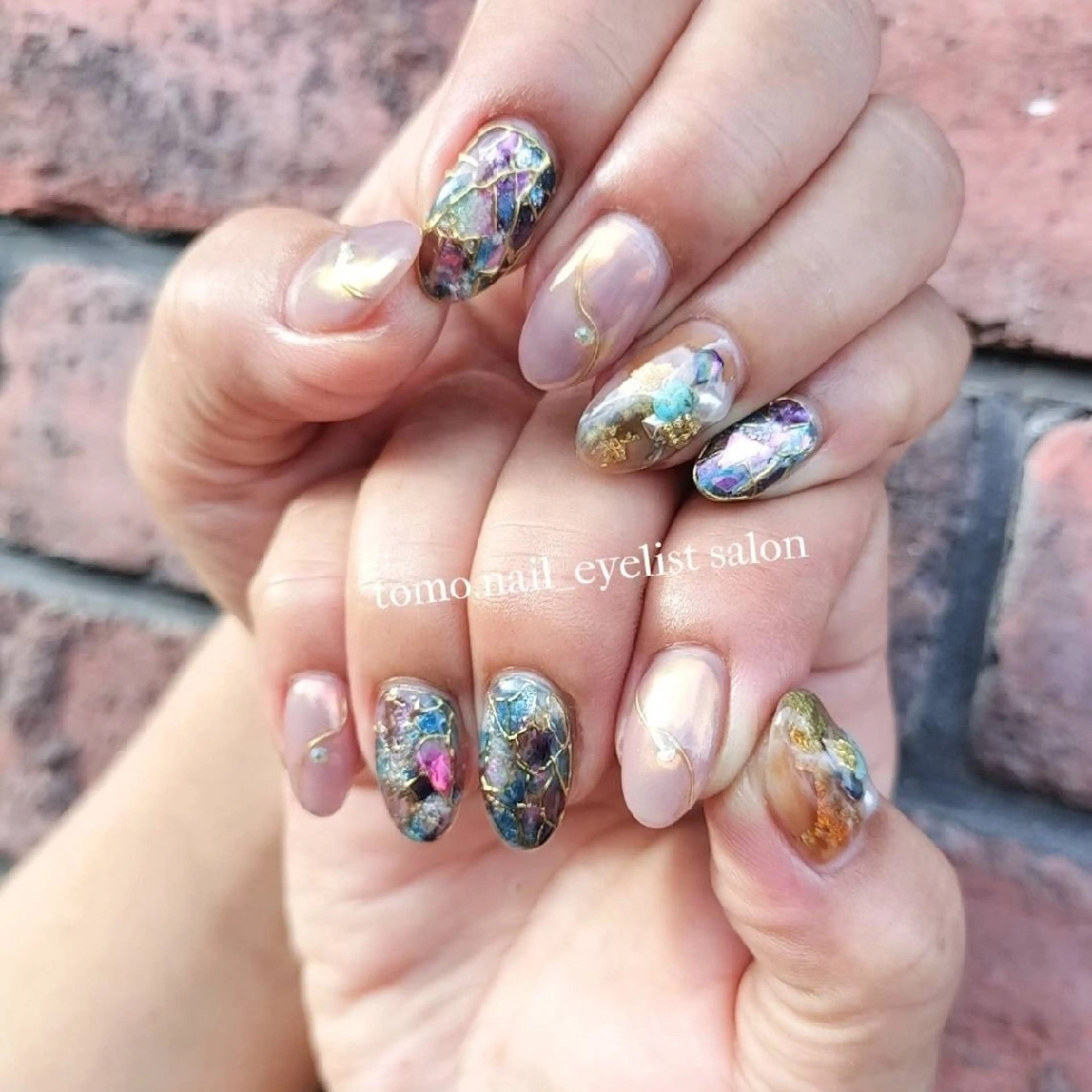ネイル アートネイル ジェルネイル ミラーネイル 持ち込み パラジェル ハンドネイル tomonail eyelistのマツエク・マツパデザイン