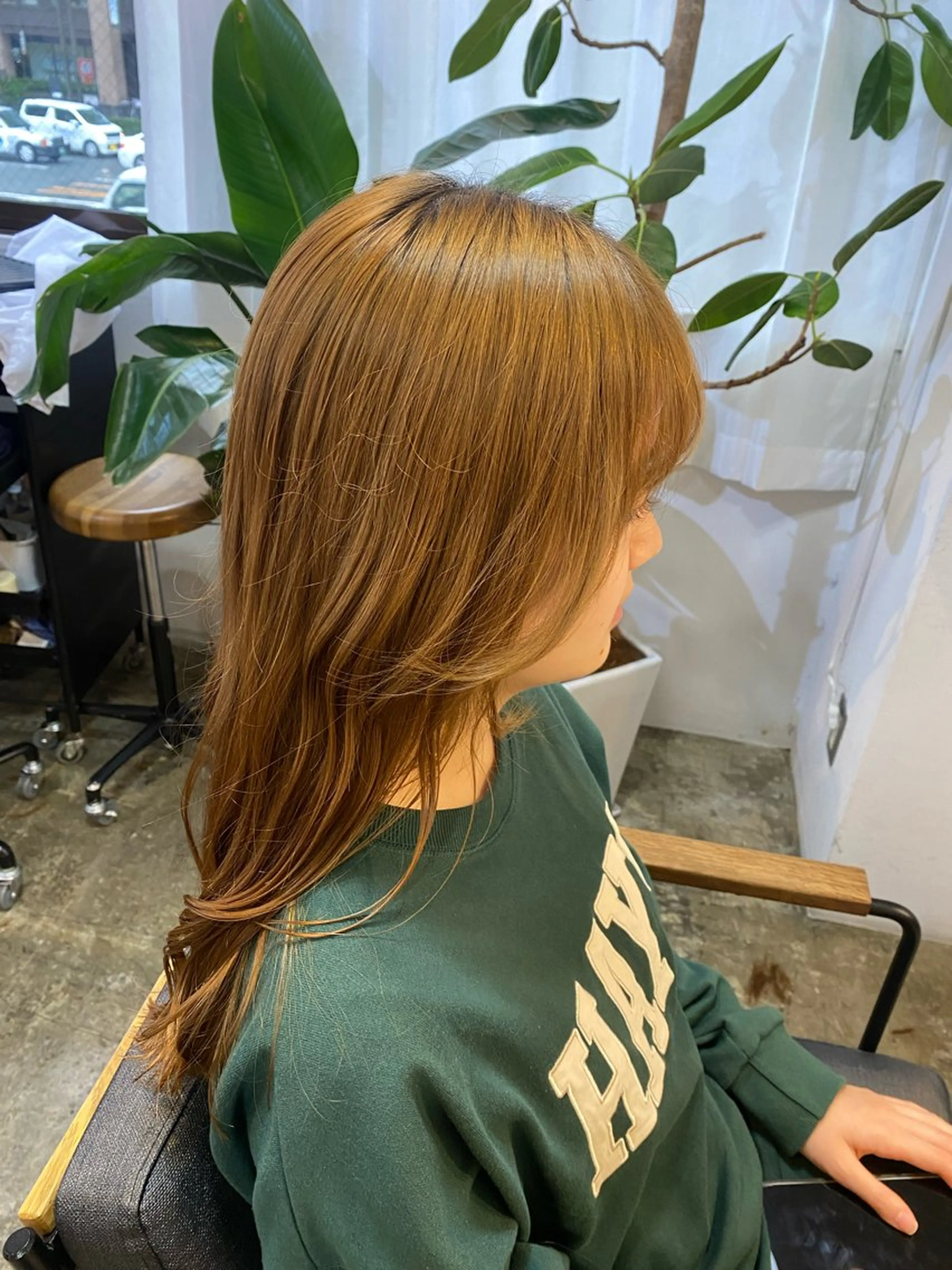 セミロング knock所属・knock　國友 華乃のヘアスタイル