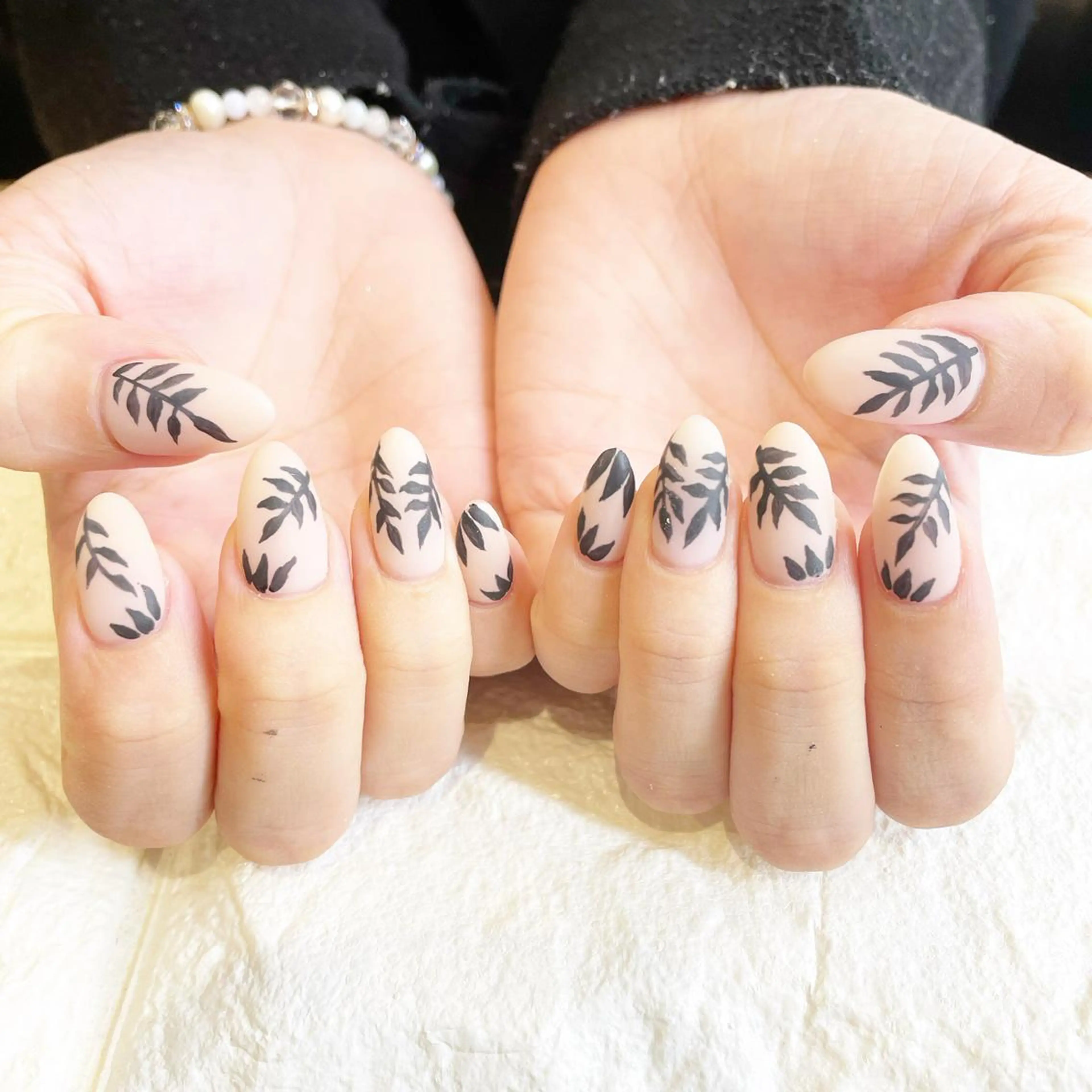 ネイル amour所属・amour ERIKAのマツエク・マツパデザイン