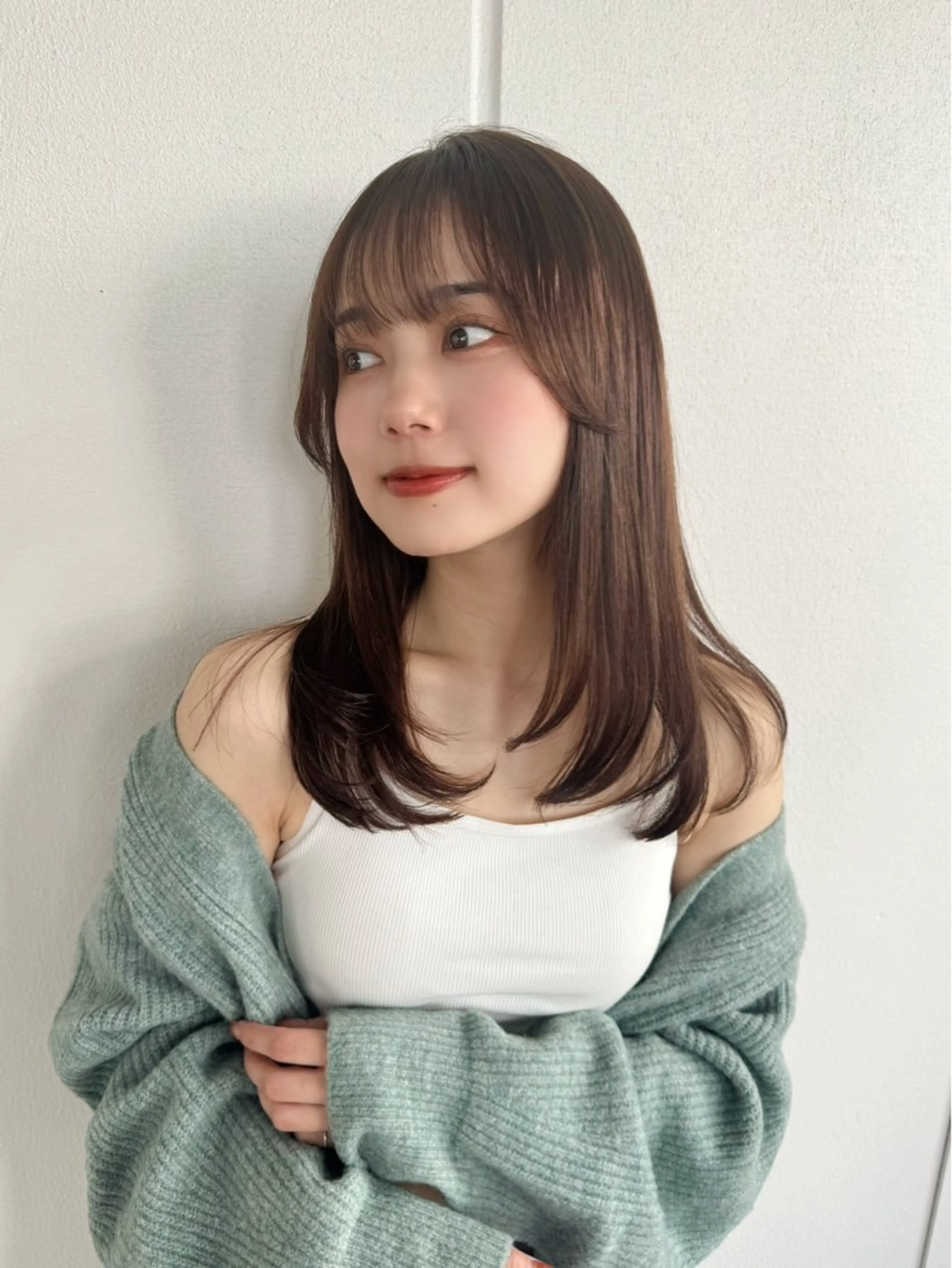 ミディアム Farbe🤍 新築new Openのヘアスタイル