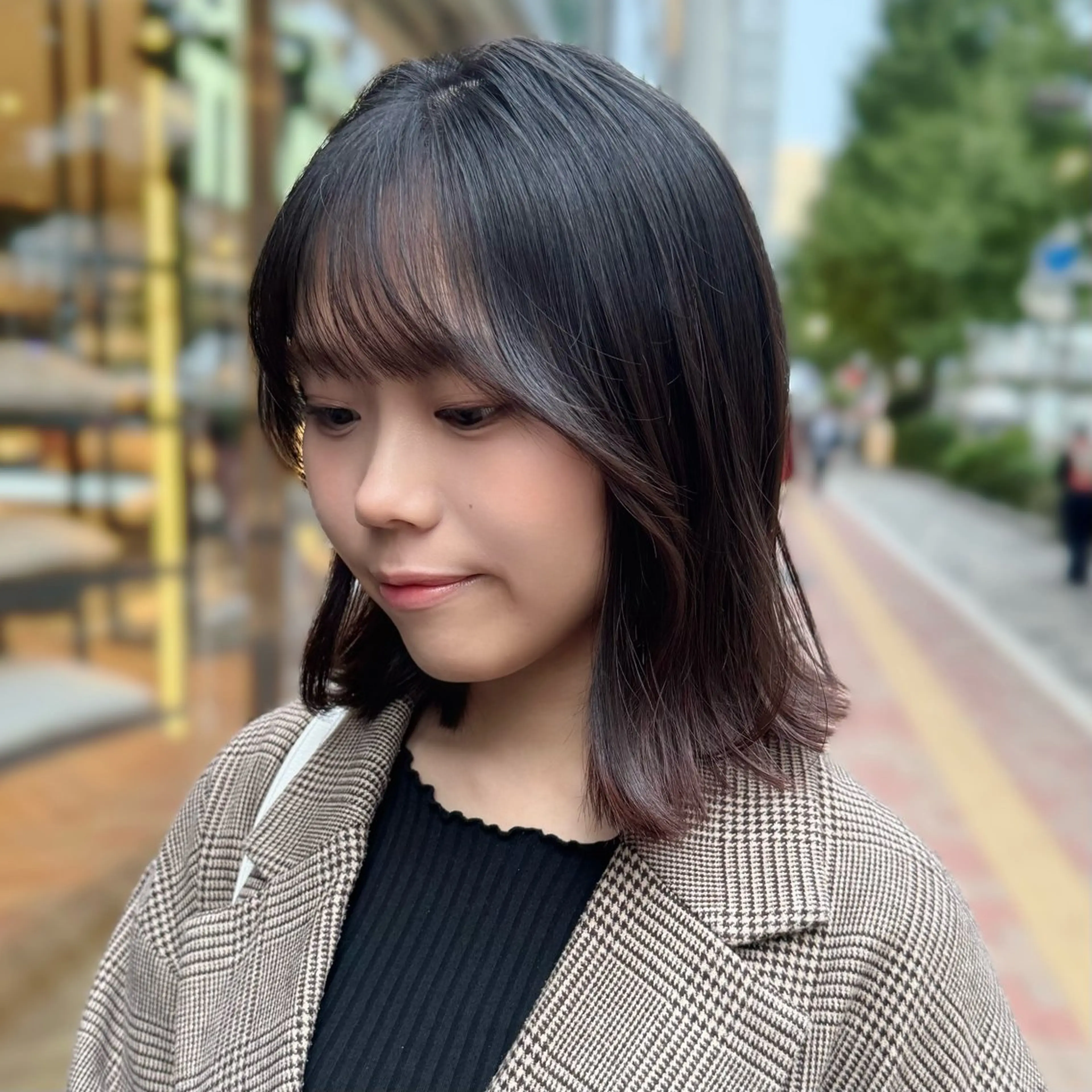 ショート ボブ 天使の羽バング・フェザーバング 外ハネヘア カット ヘアカラー トリートメント たぴ。ぱつっとボブ /暖色艶カラー🍒のヘアスタイル