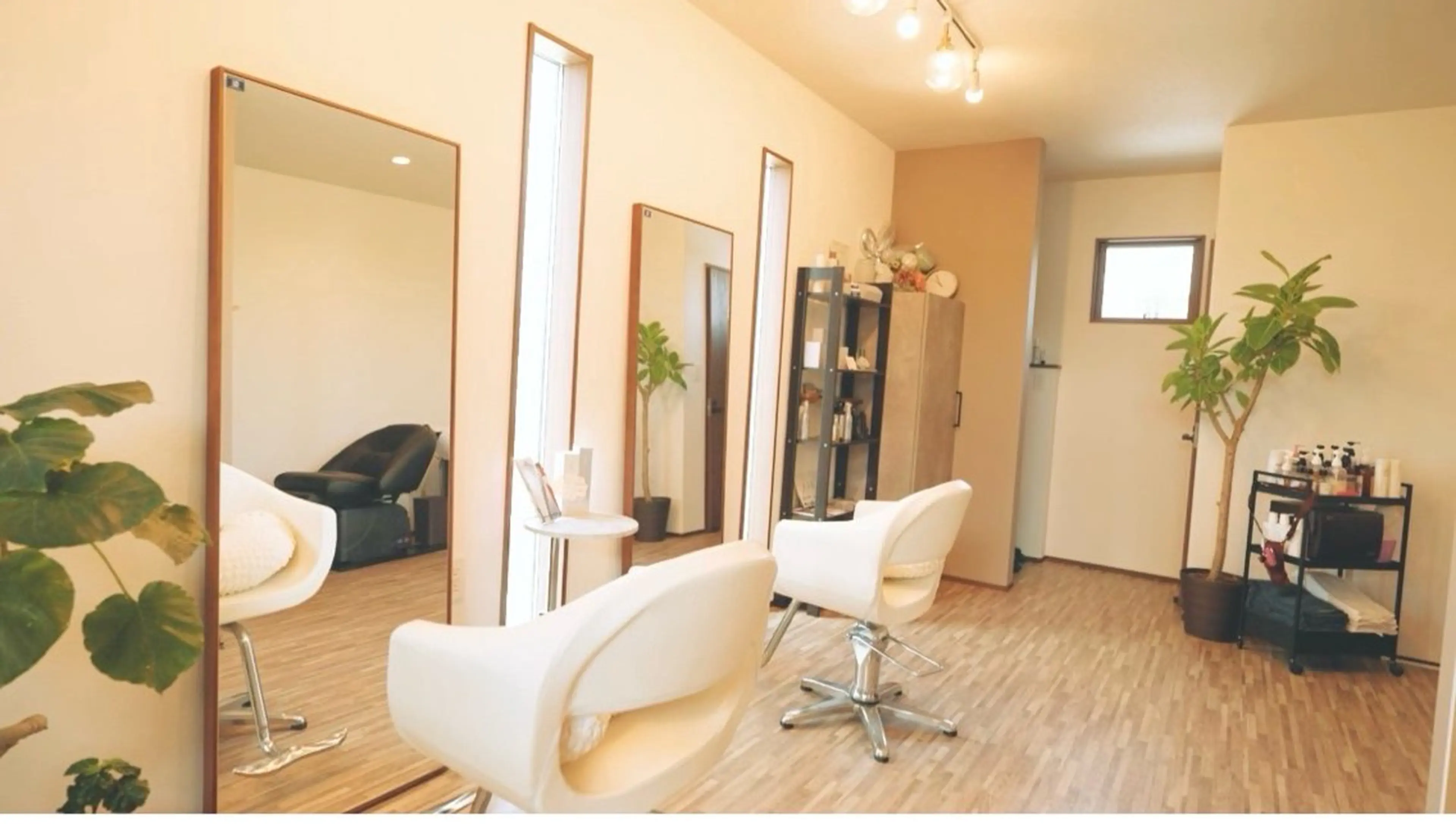 カラー Lino𓂃⟡.· Chizuruのネイルデザイン