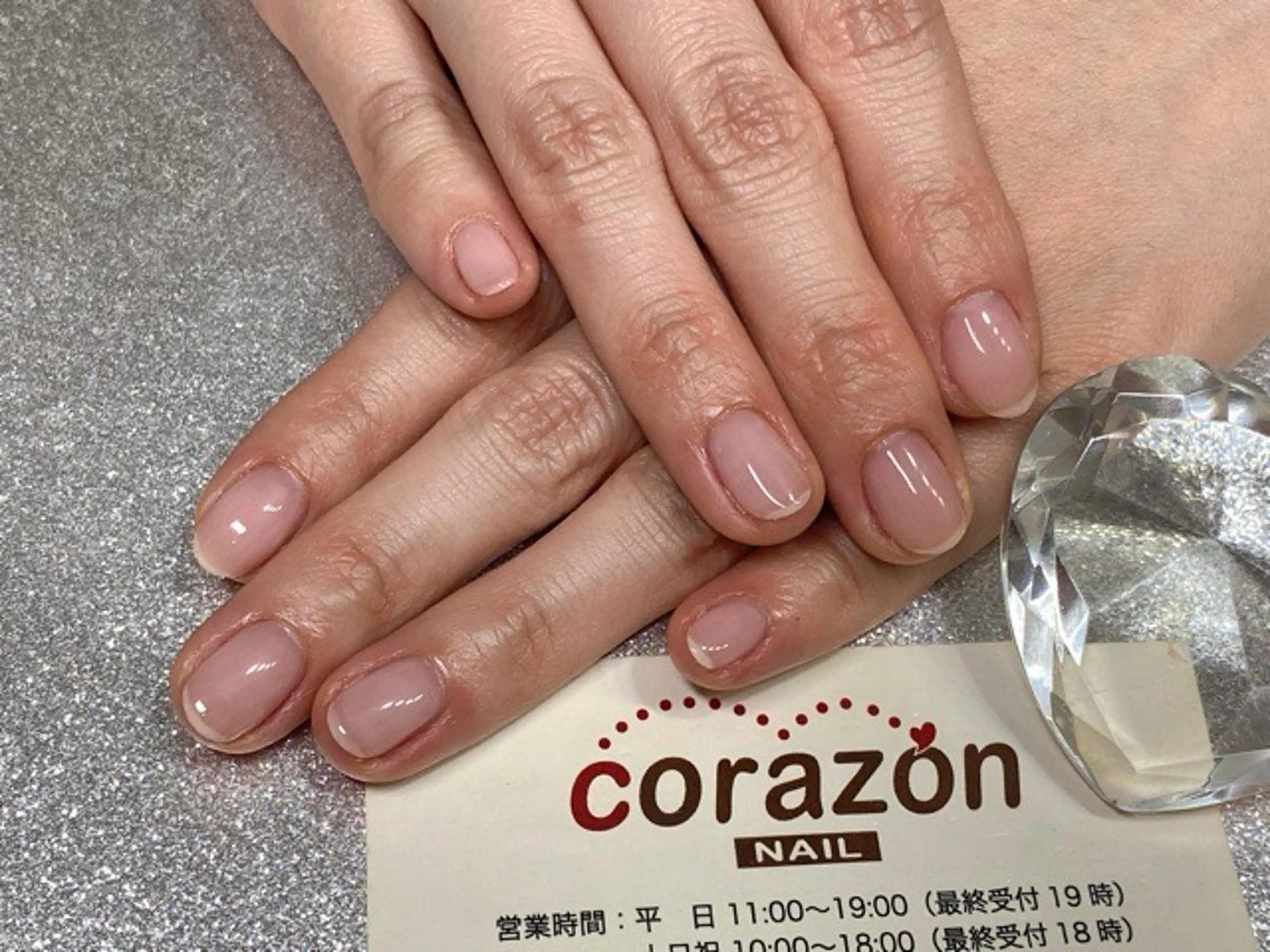 ネイル ジェルネイル ワンカラーネイル ピンク ハンドネイル corazon所属・ネイリスト aicoのネイルデザイン