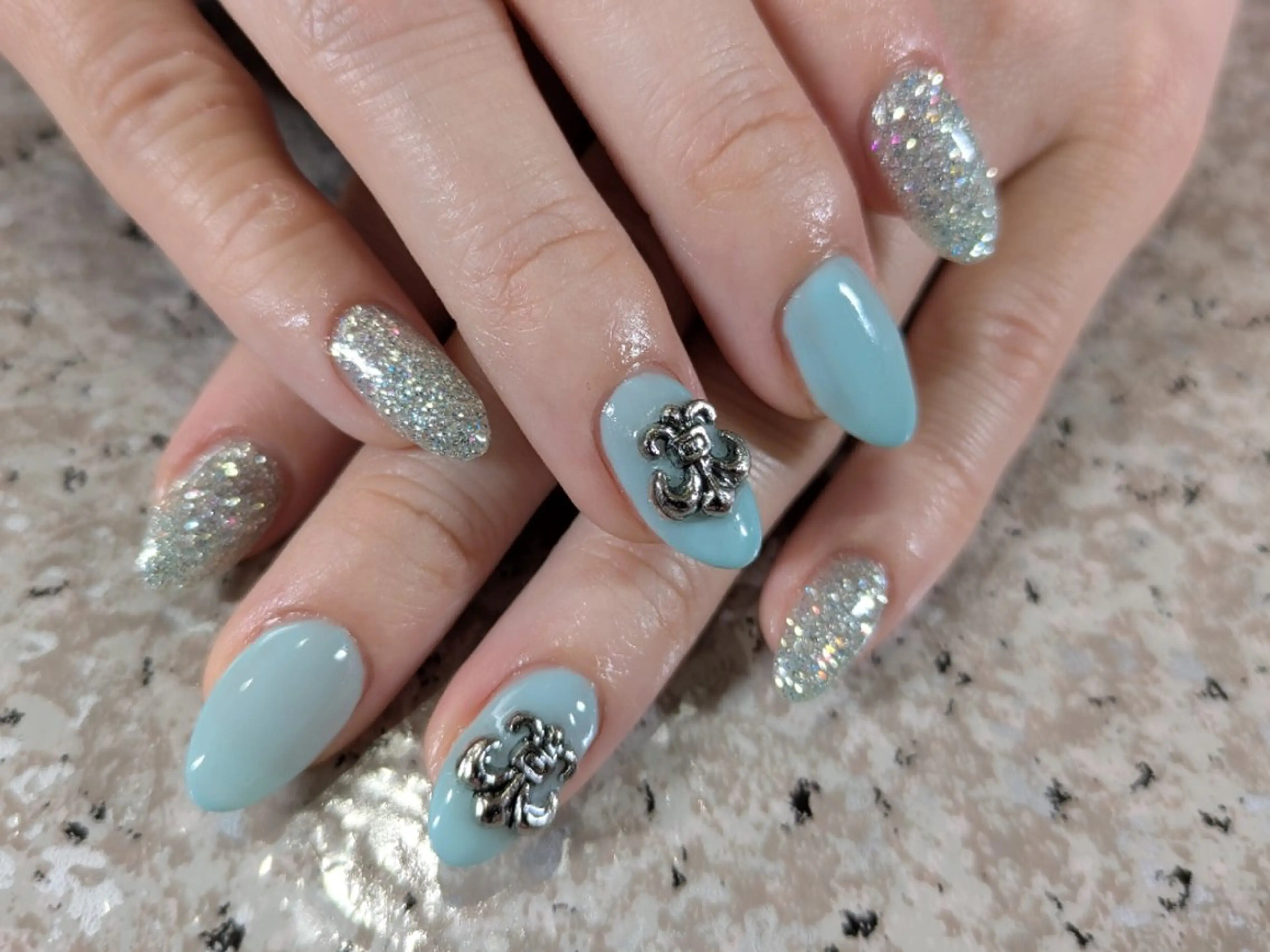 ネイル ハンドネイル スズキ マイコのネイルデザイン