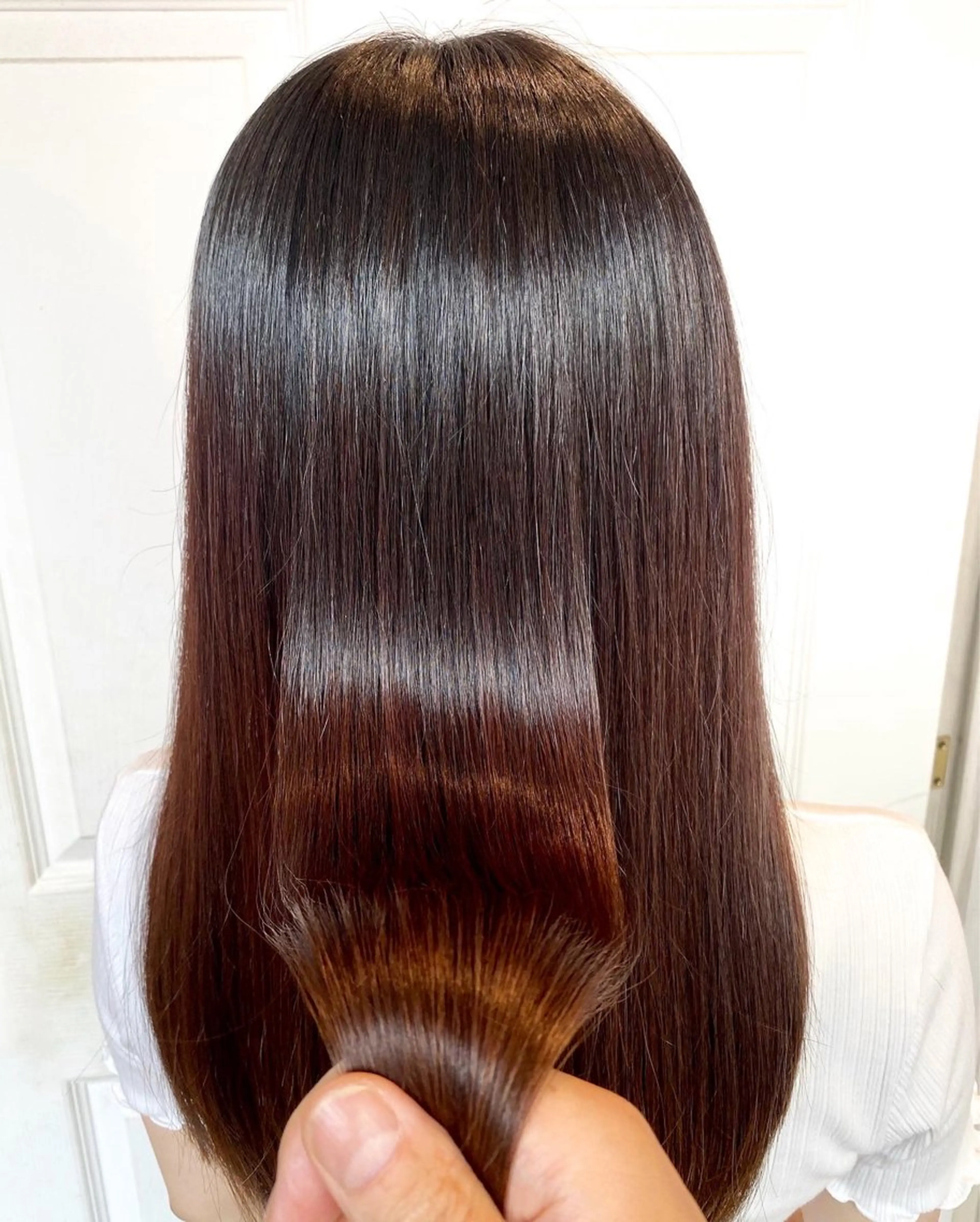 セミロング 縮毛矯正 千 田のヘアスタイル