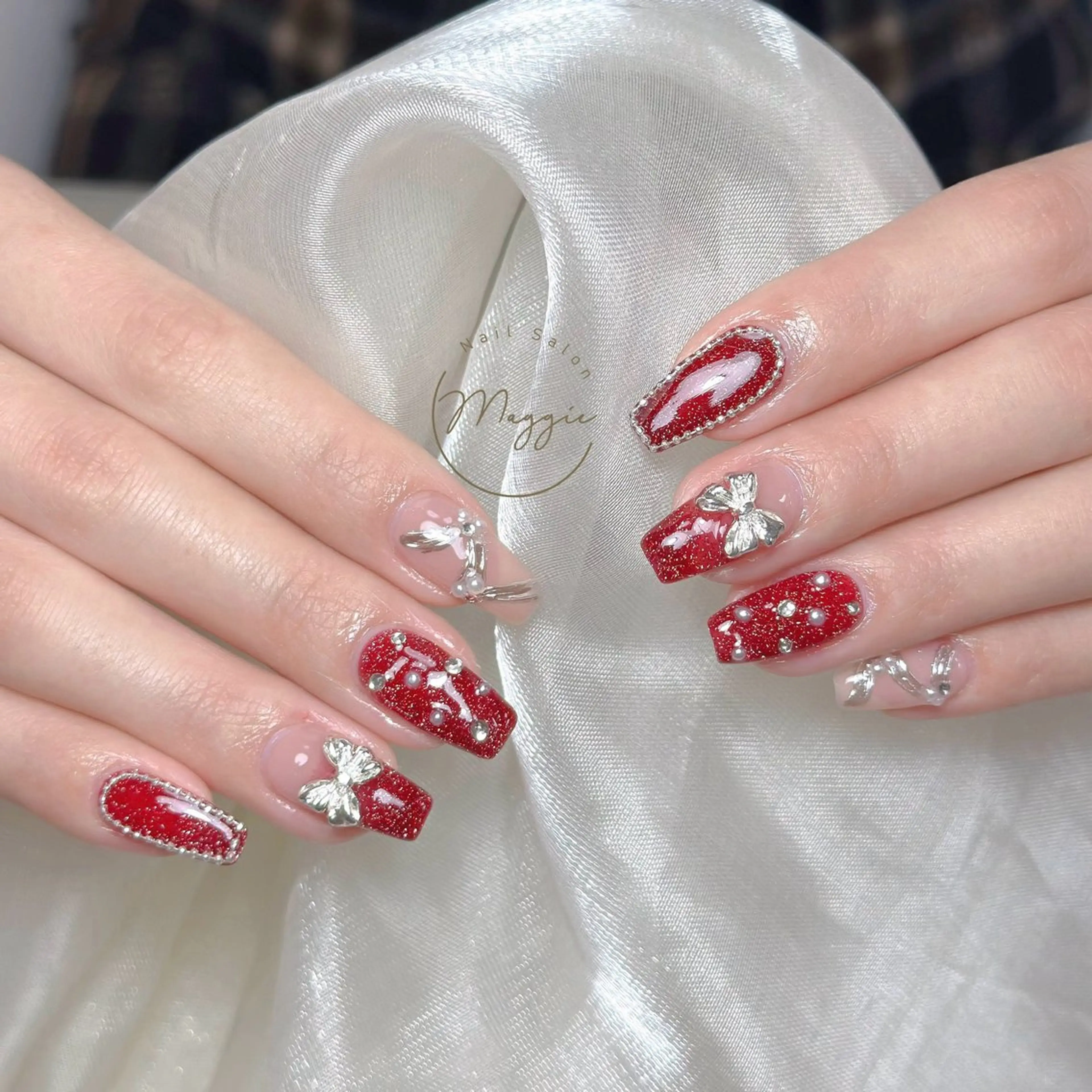 ネイル Maggie Nail🦩のネイルデザイン