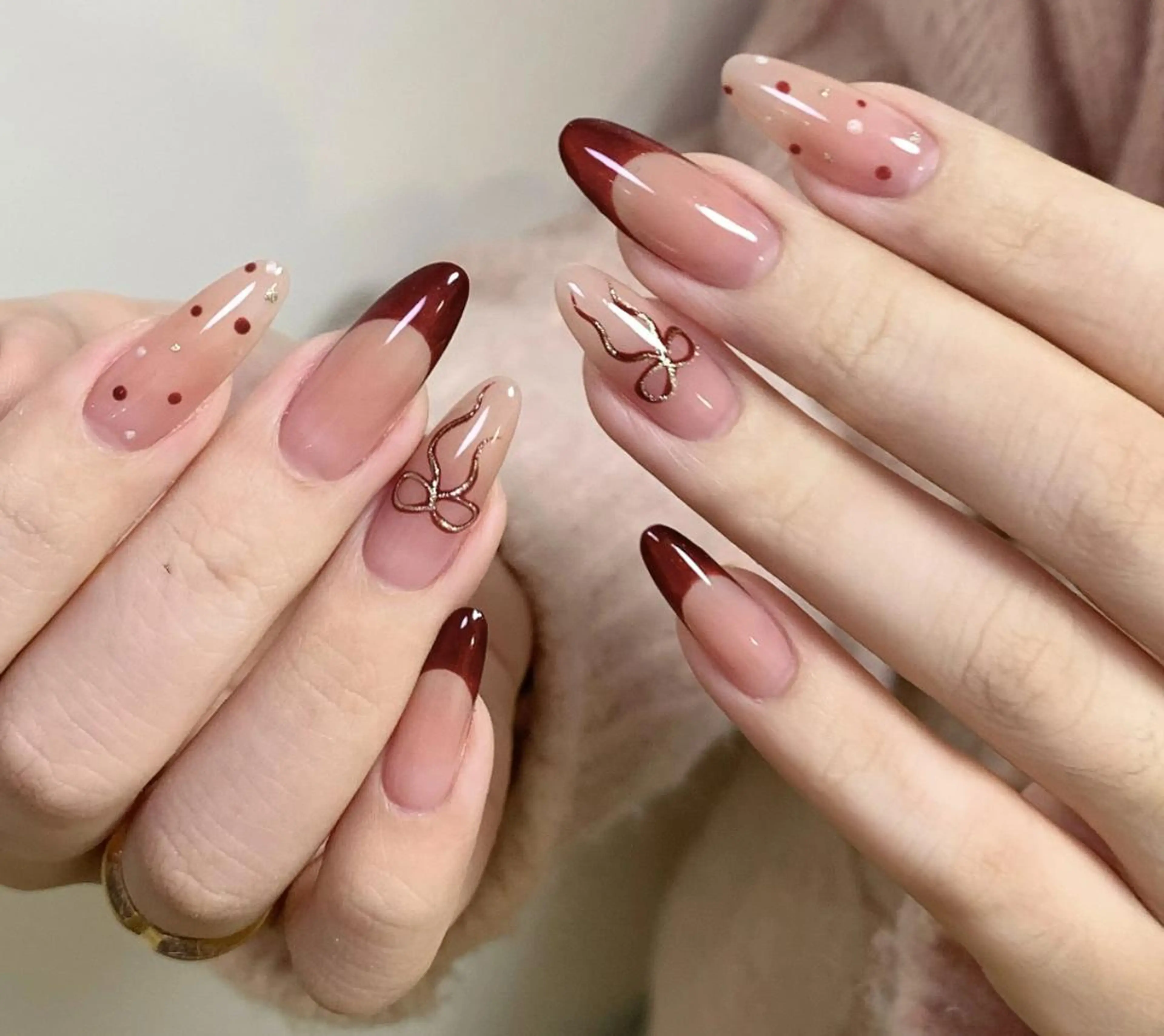ネイル 冬ネイル クリスマス ハンドネイル cat‘s nail🐈‍⬛のネイルデザイン
