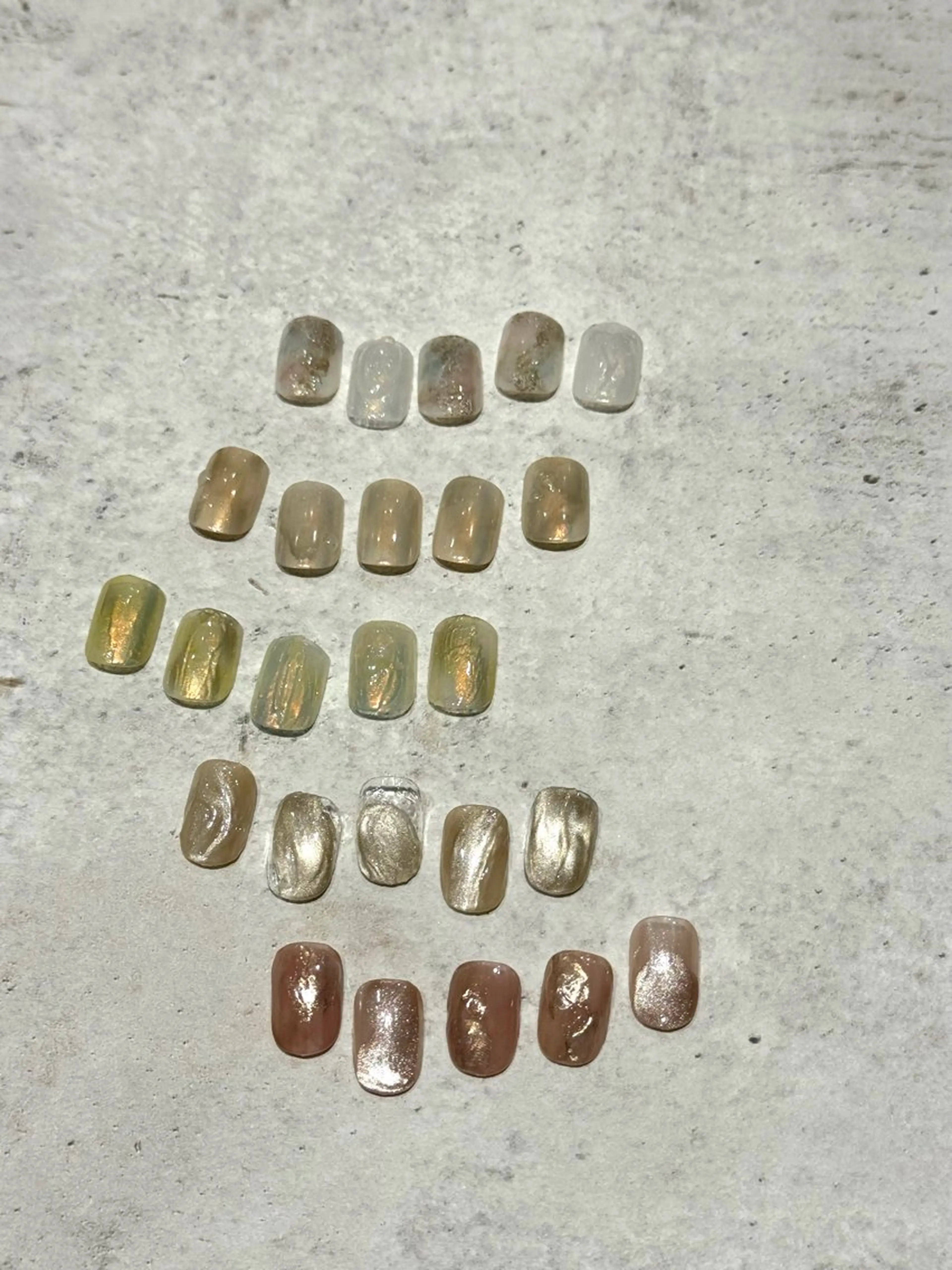 ネイル ニュアンスネイル 春ネイル SALON VILLAGE Kinshicho所属・Leflou錦糸町 Akoのネイルデザイン