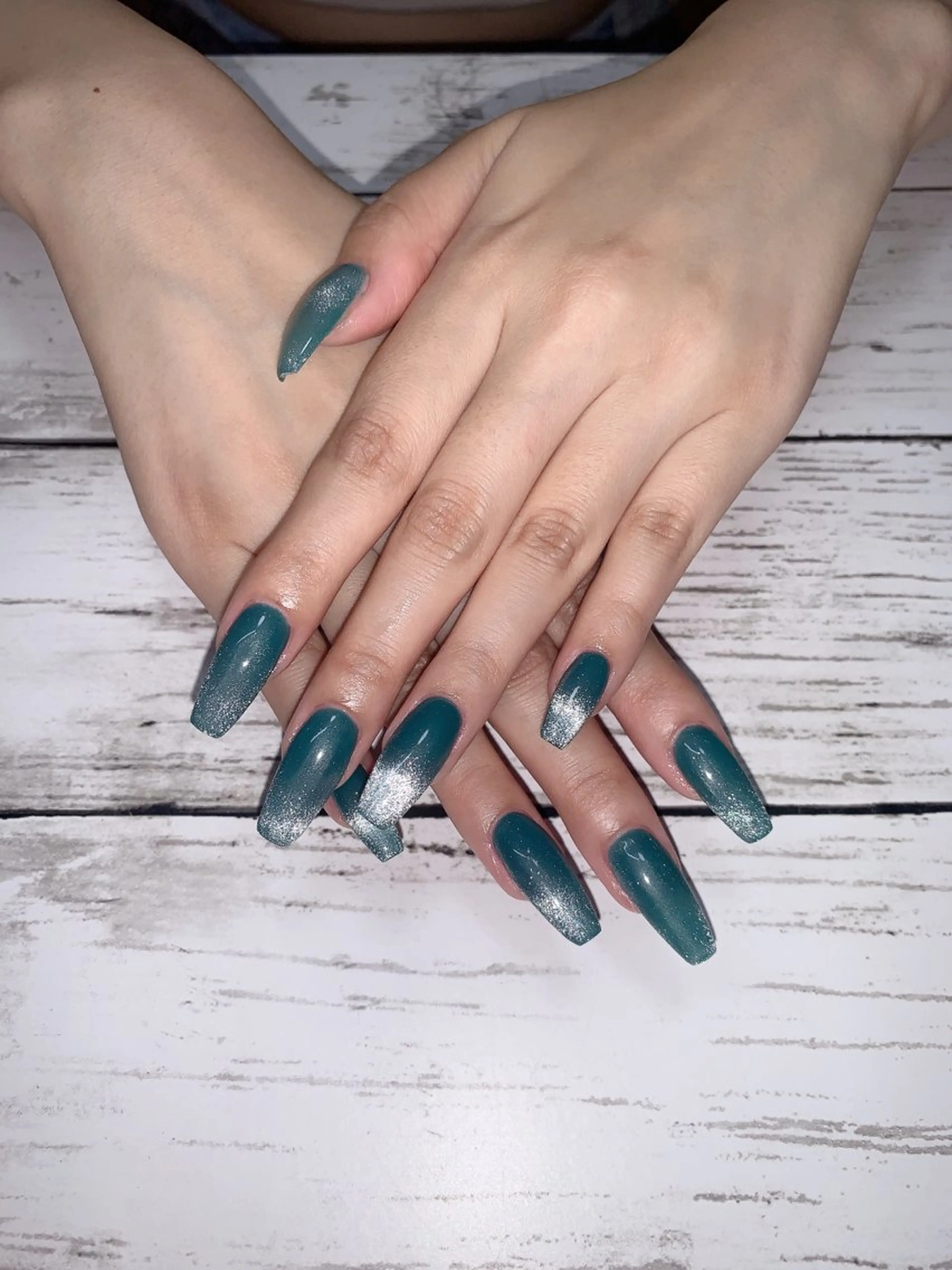 ネイル ゆず秋葉原 Vickyのネイルデザイン