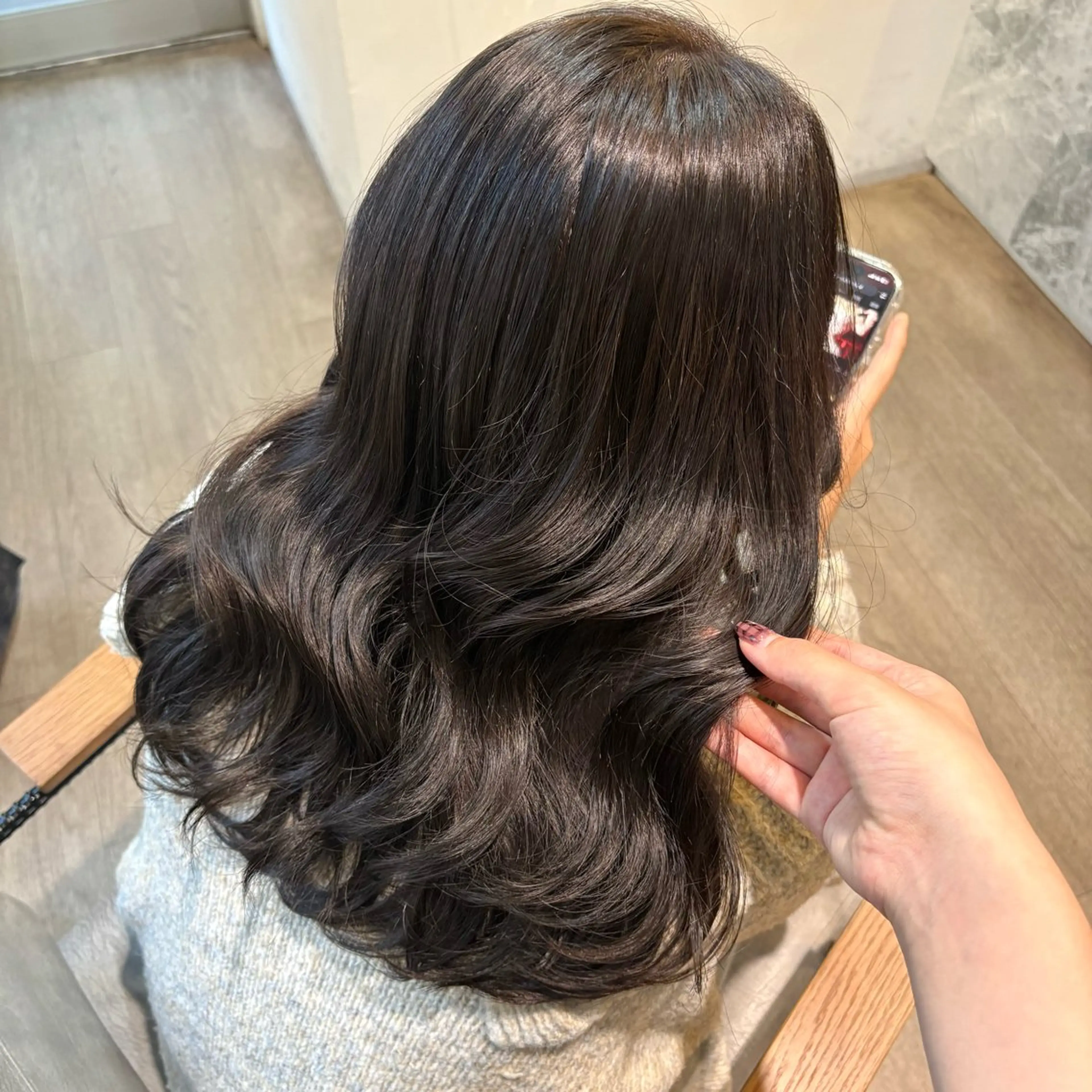 カラー オリーブグレー ヘアカラー トリートメント ゆ ののヘアスタイル