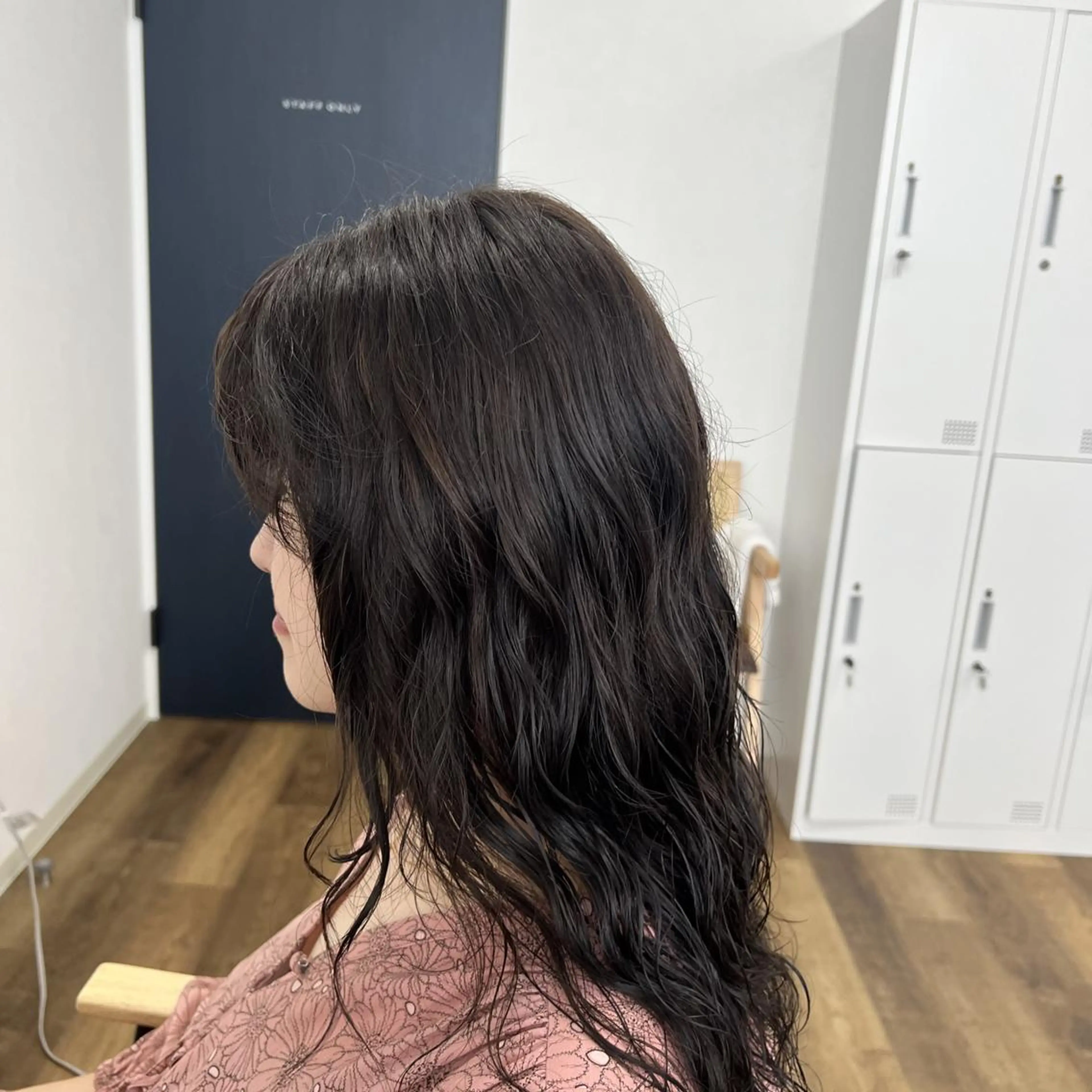 ロング YUCCA 茨木のヘアスタイル