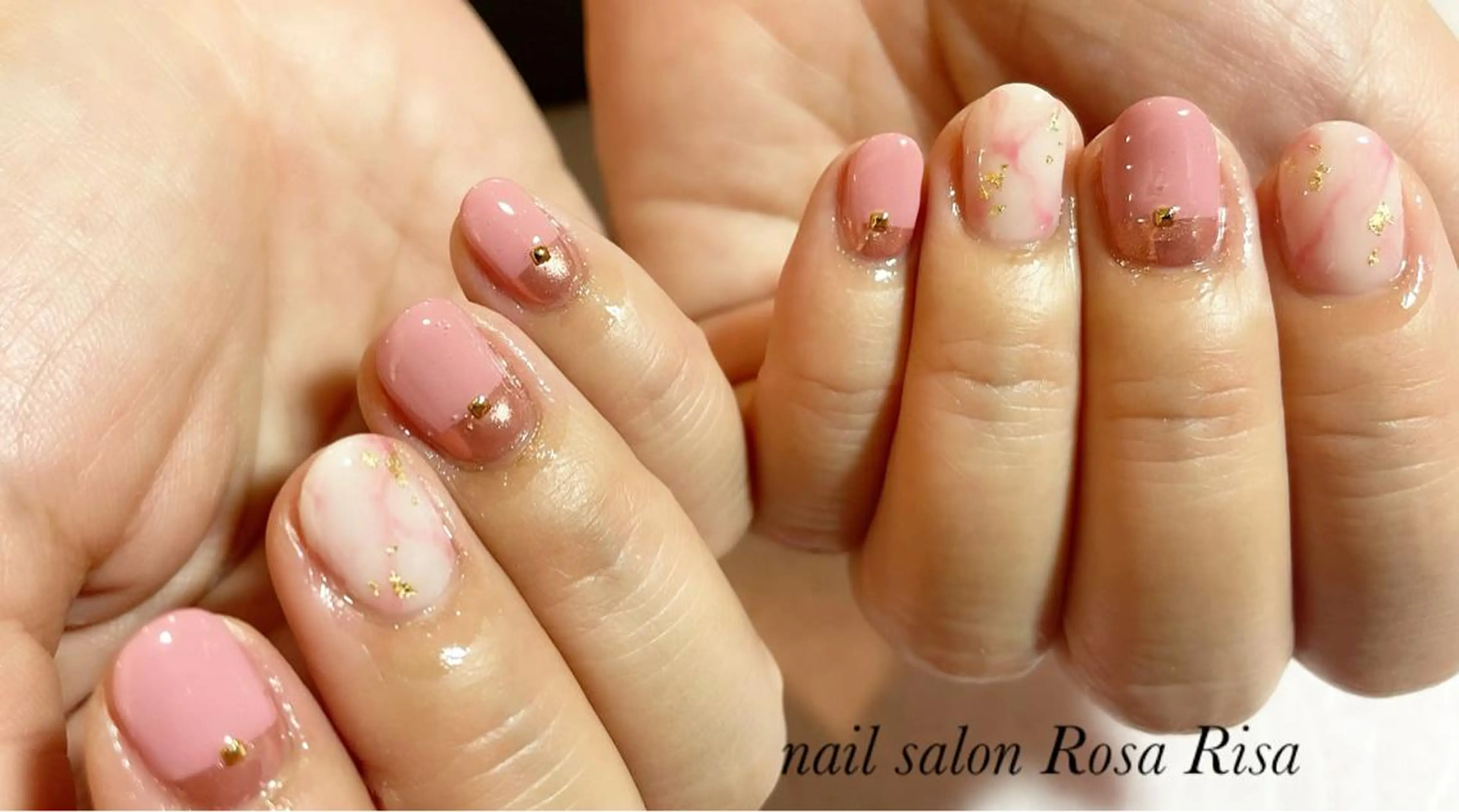 ショート ネイル ネイルスタジオ シェイクユアハンズのネイルデザイン