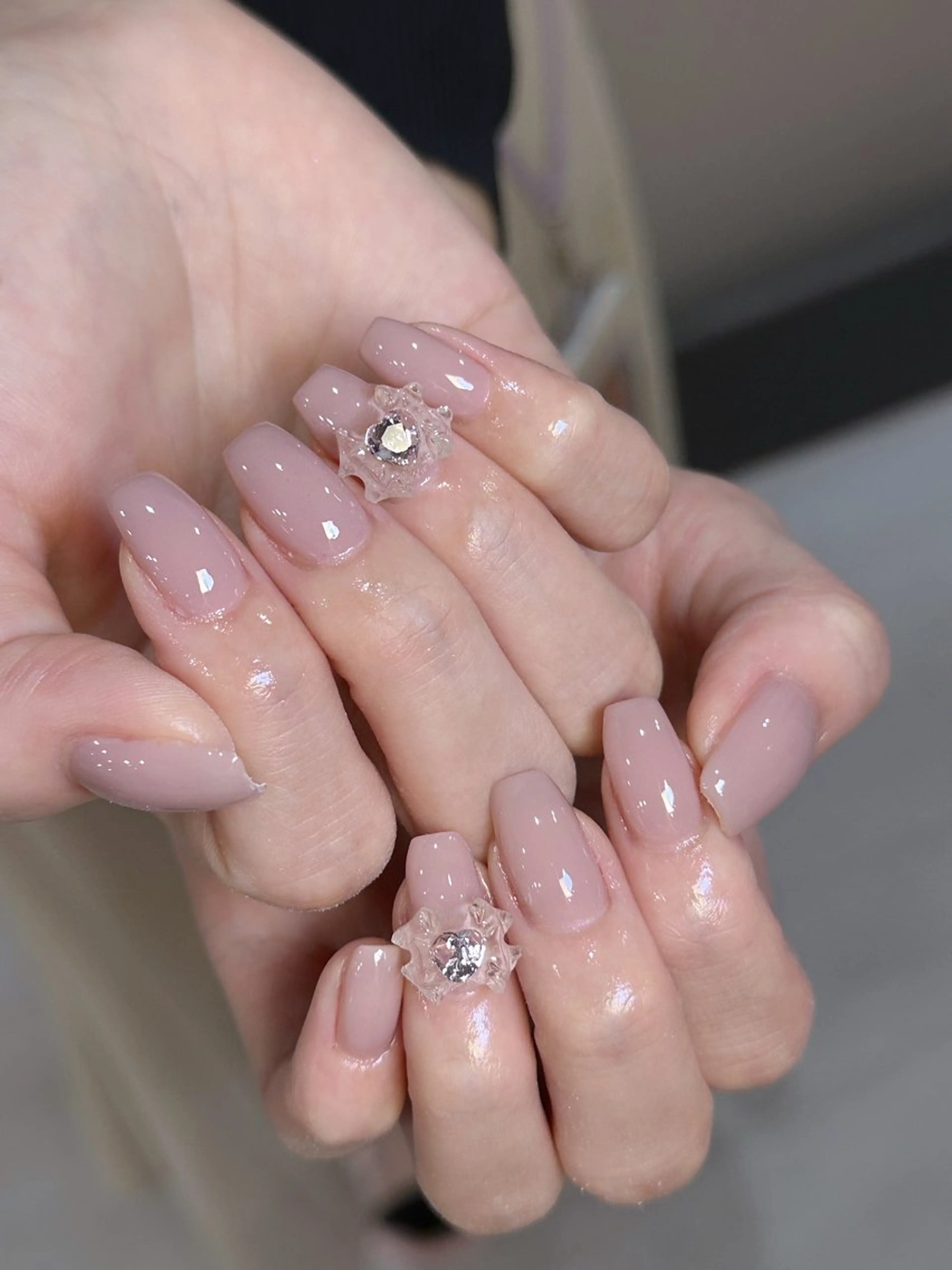 ネイル アートネイル ピンク ピンクベージュ シンプルネイル ハンドネイル ハンドケア DarkHoney 池袋店のネイルデザイン